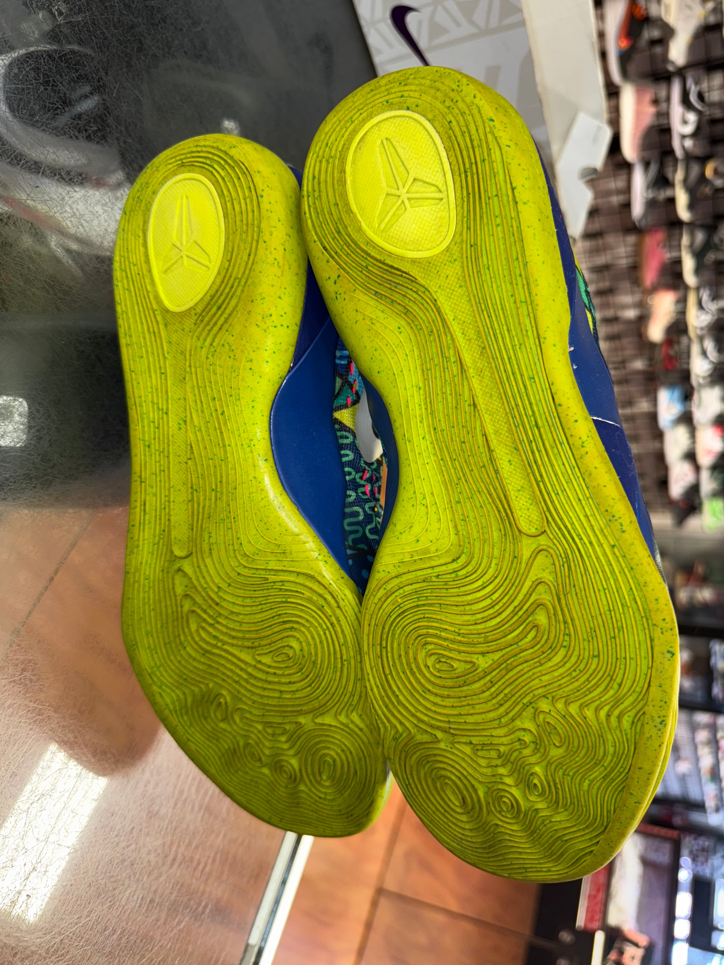 Size 9.5 Kobe 9 EM Low "Brazil"