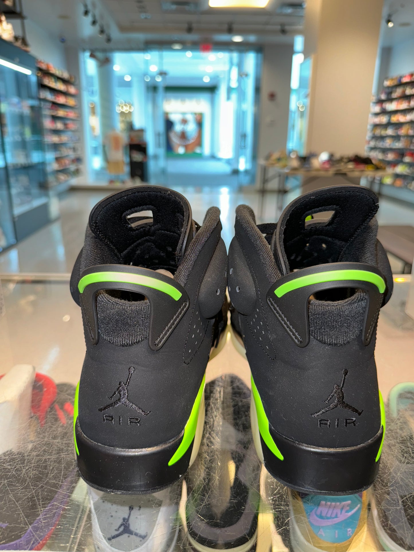 Size 11 Air Jordan 6 “Electric Green” (Mall)