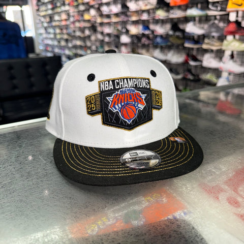 Size OS Youth* New Era SnapBack Hat “Knicks Champions” Brand New