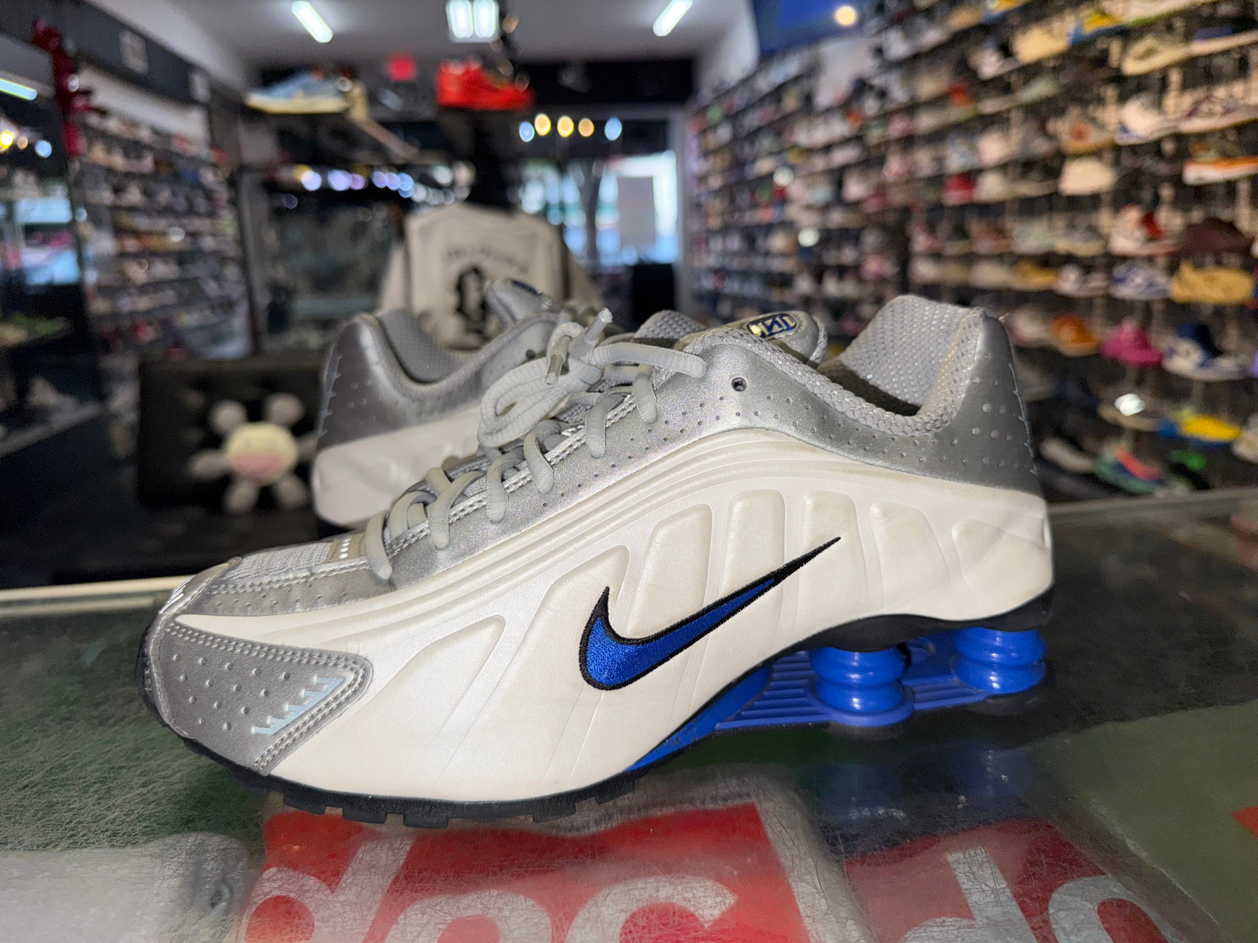 Size 7 Nike Shox R4 "Orlando"