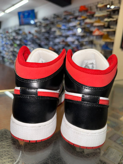 Size 7Y Air Jordan 1 Mid "Gym Red" (MAMO)