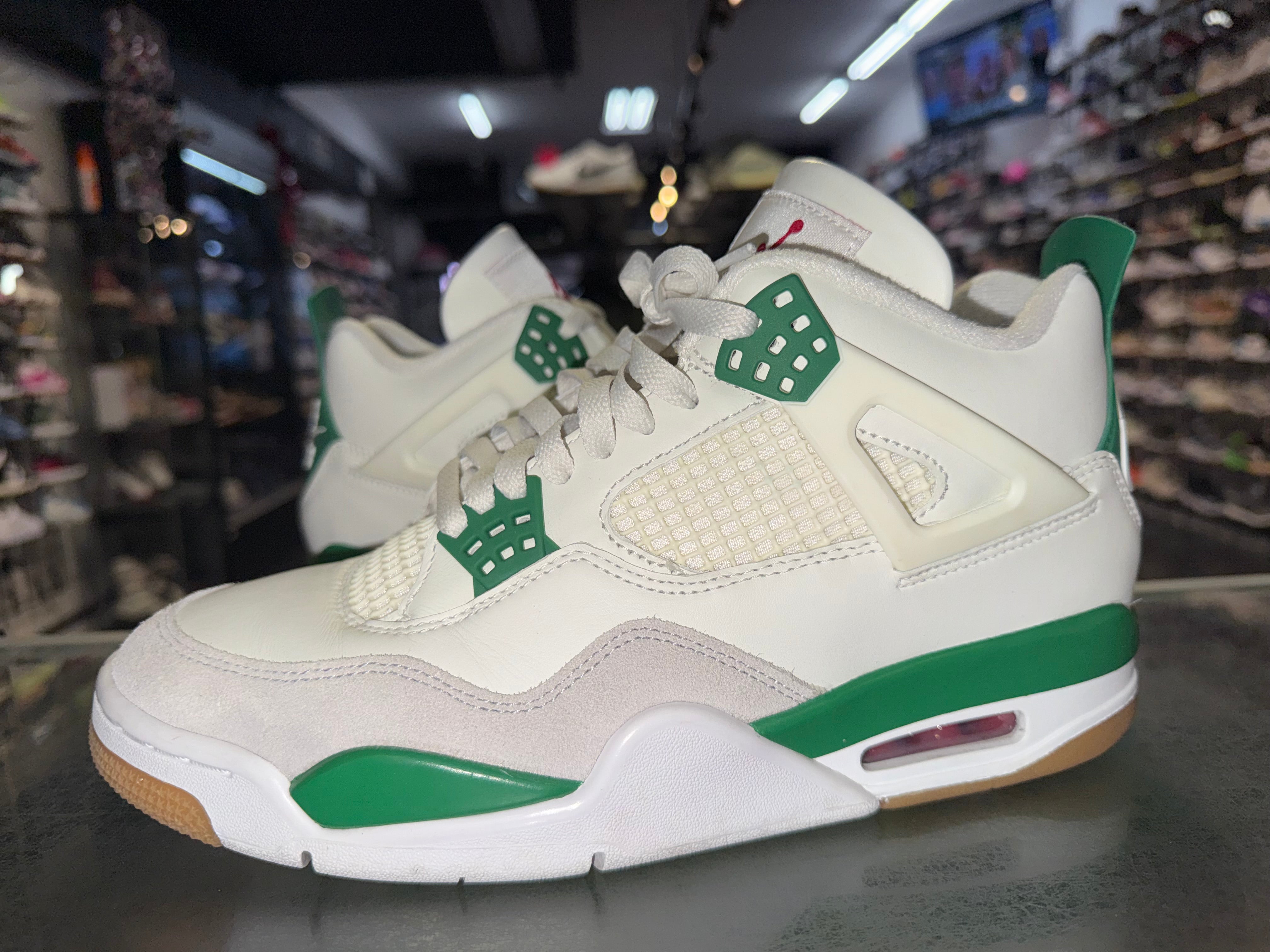 Size 9 Air Jordan 4 SB "Pine Green"