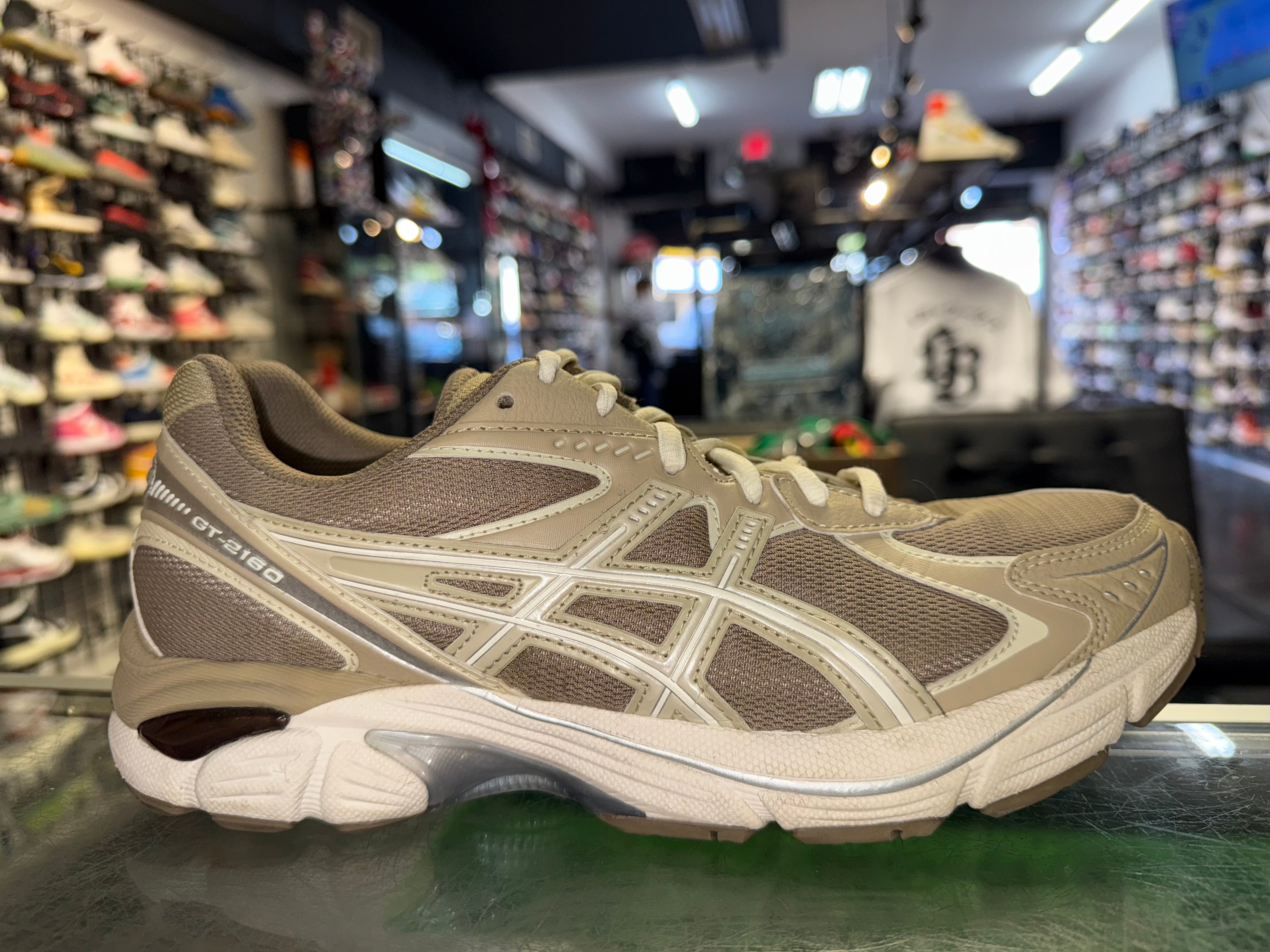 Size 9 Asics Gel-2160 “Pepper”