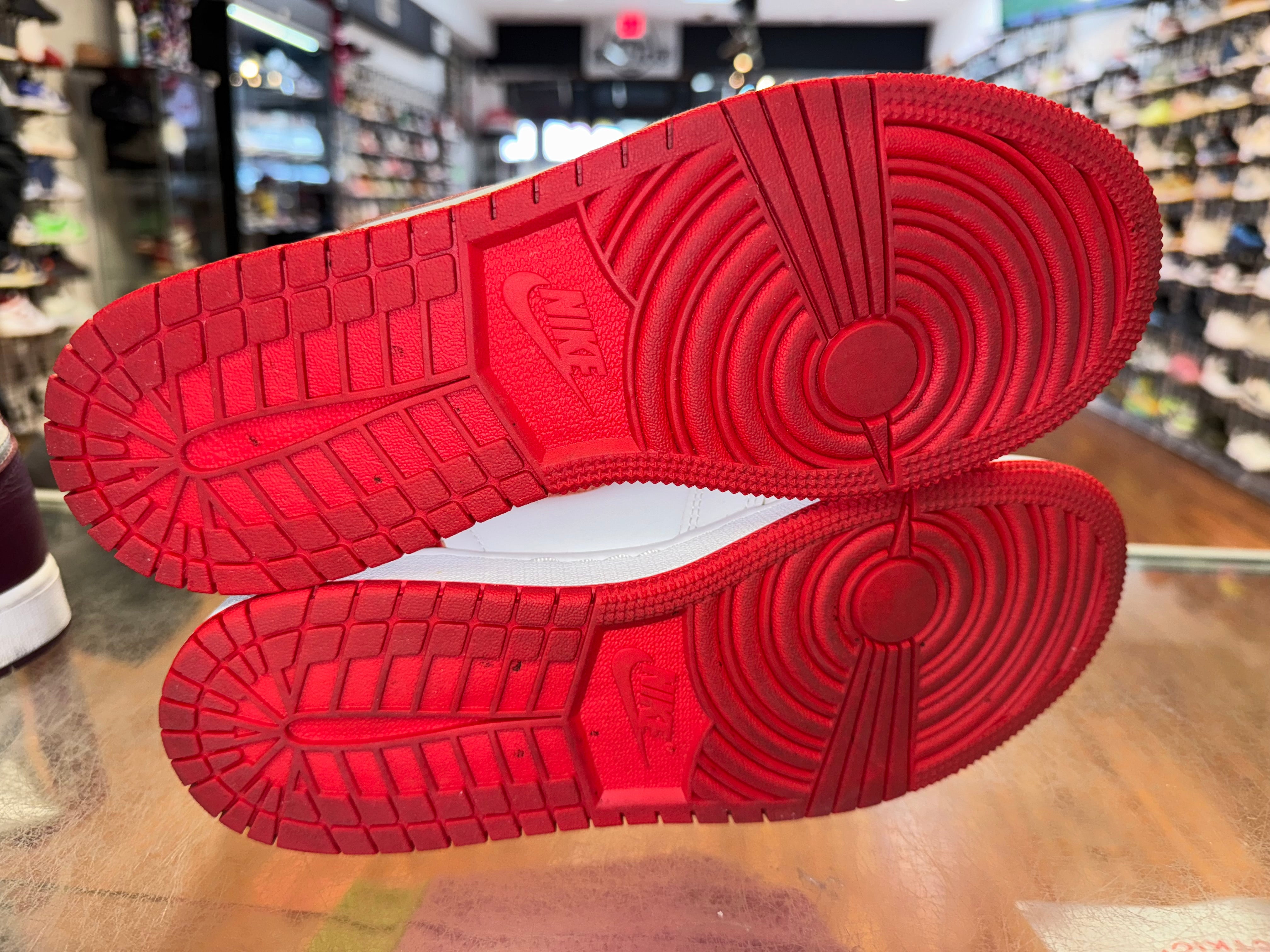 Size 7y Air Jordan 1 "Heritage"