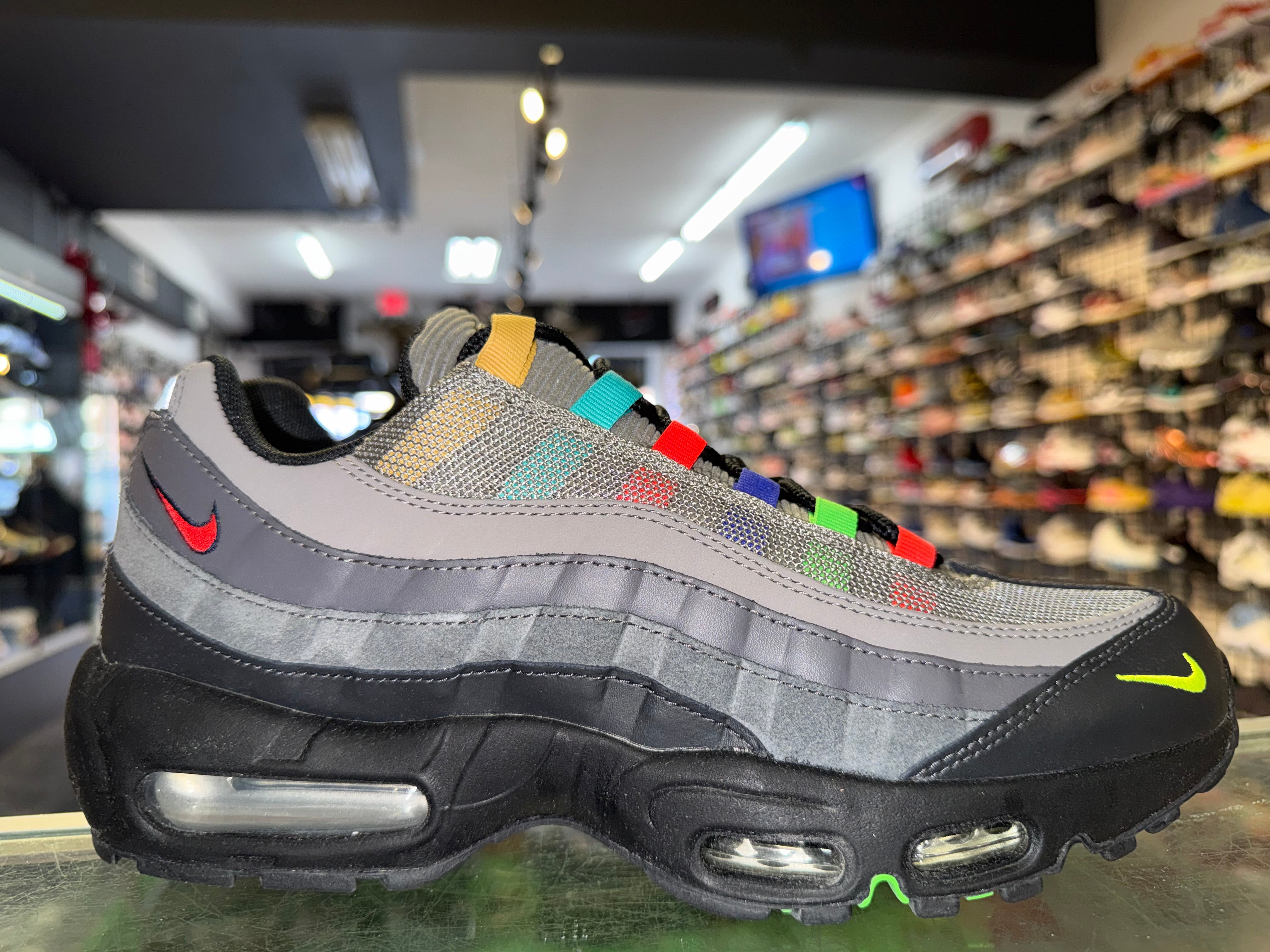 Size 9.5 Air Max 95 "Light Charcoal Vintage TV" Brand New