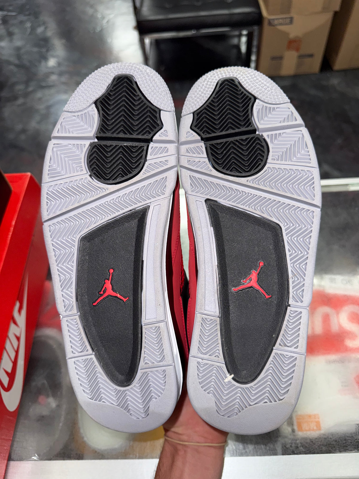Air Jordan 4 Toro Bravo sneaker, pre-owned, size 10.5 – view 7