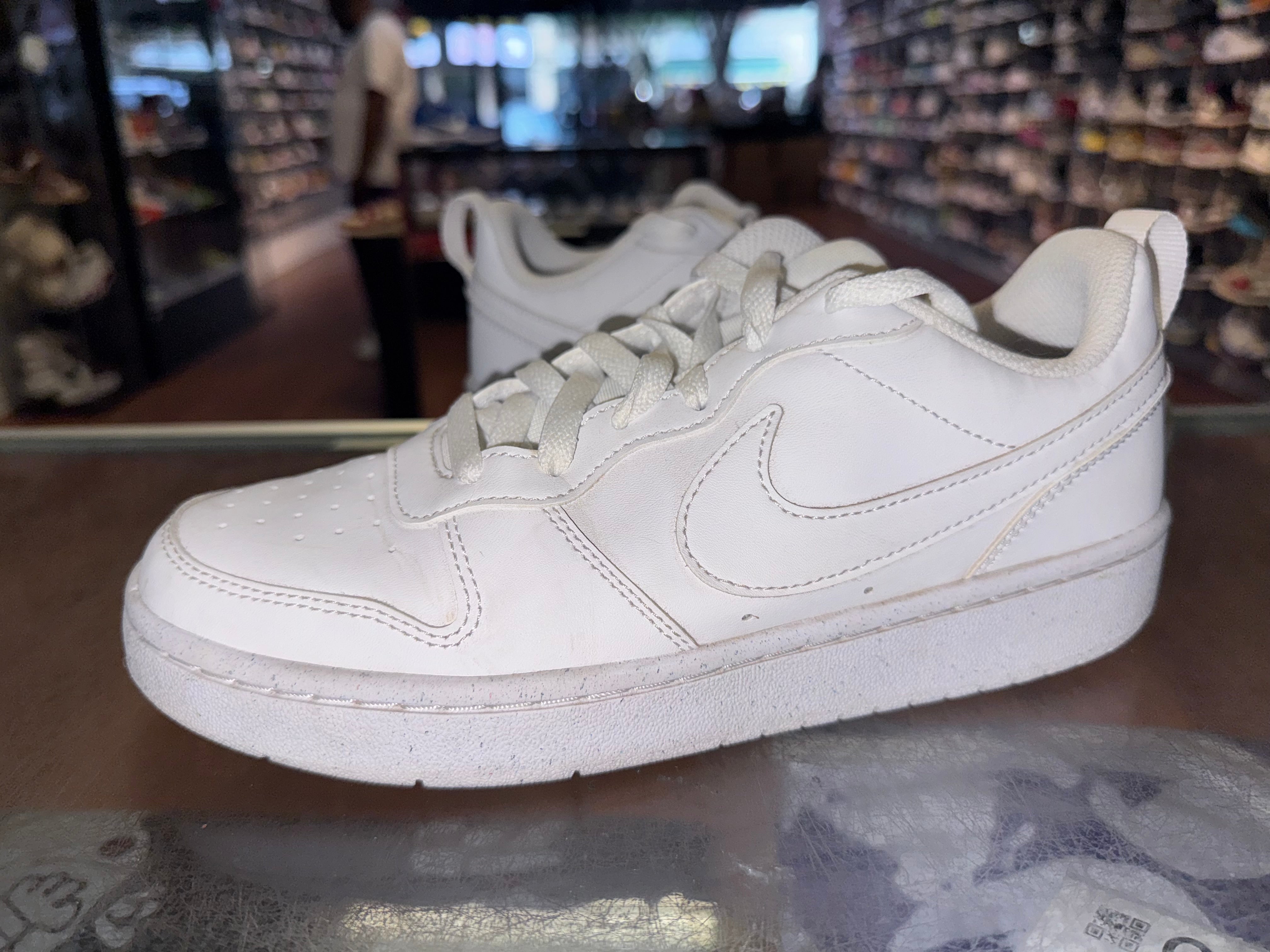 Size 6y Nike Court "White" - NB