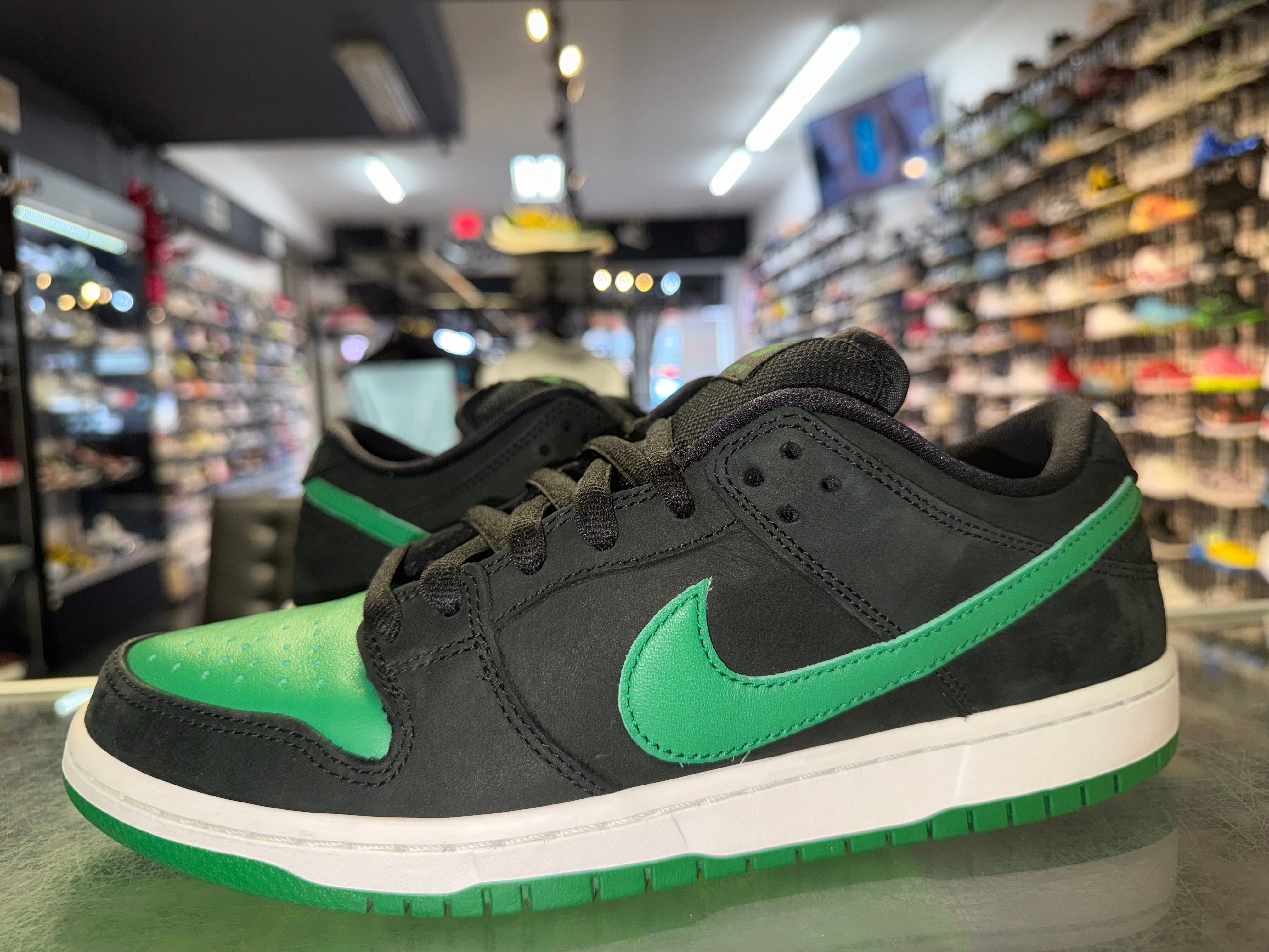 Size 9 Dunk Low SB J Pack "Pine Green"