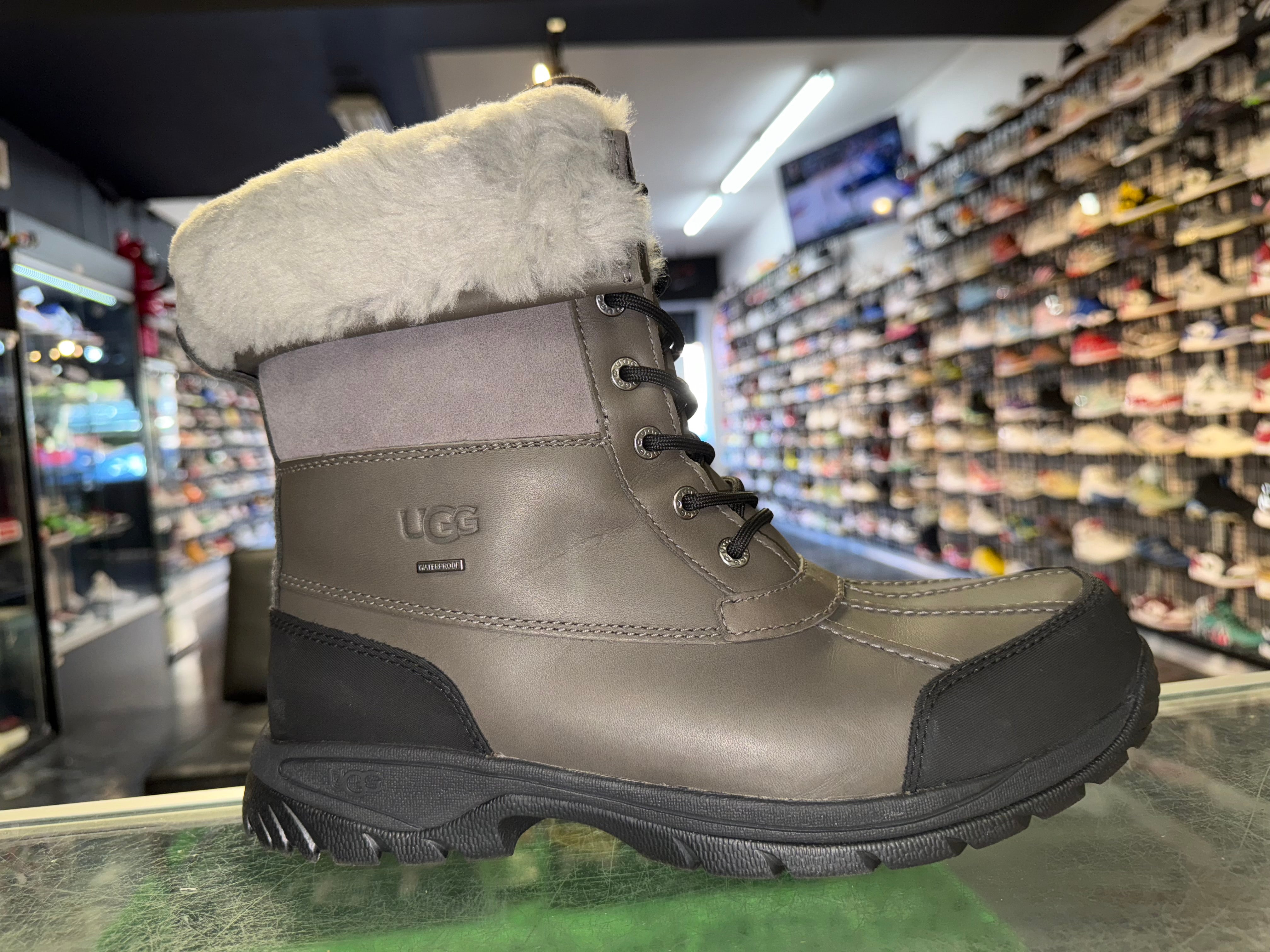 Size 10 Ugg Butte Boot “Metal” Worn 1x