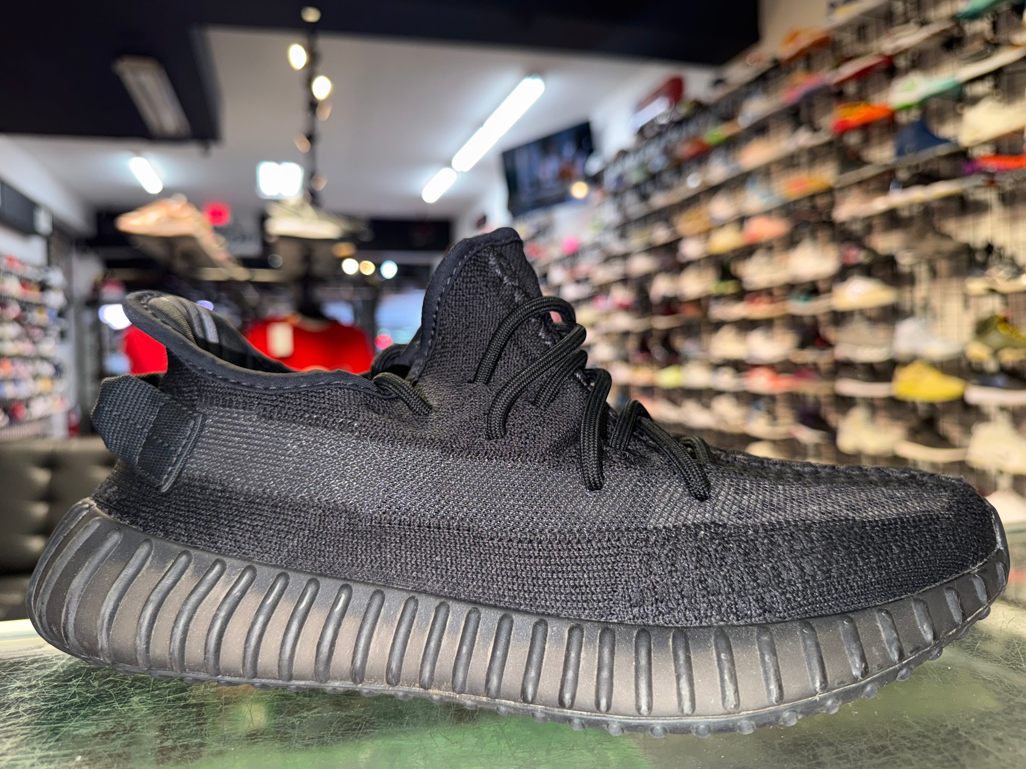 Size 9 Yeezy Boost 350 V2 "Onyx"