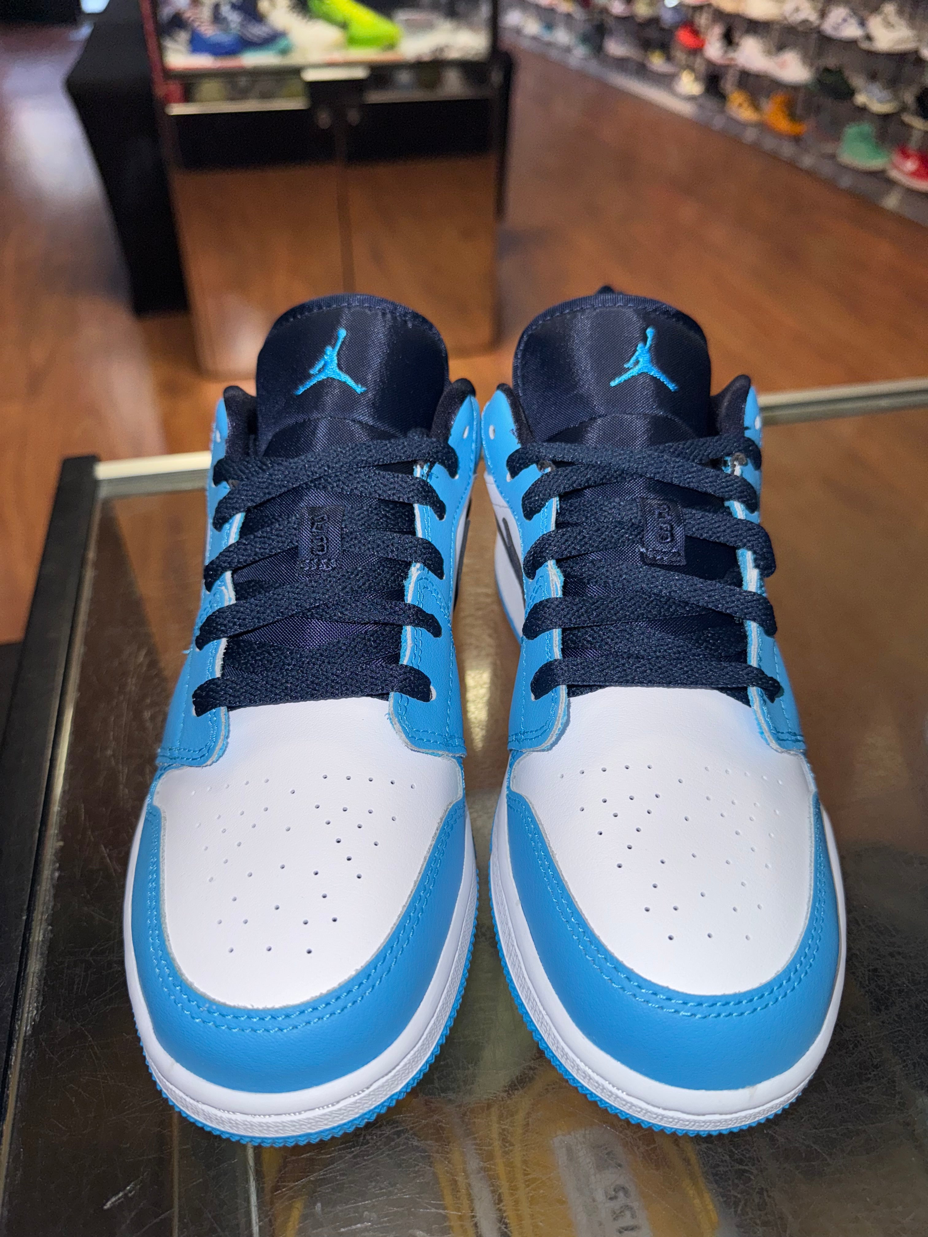 Size 6.5y Air Jordan 1 "UNC" Brand New