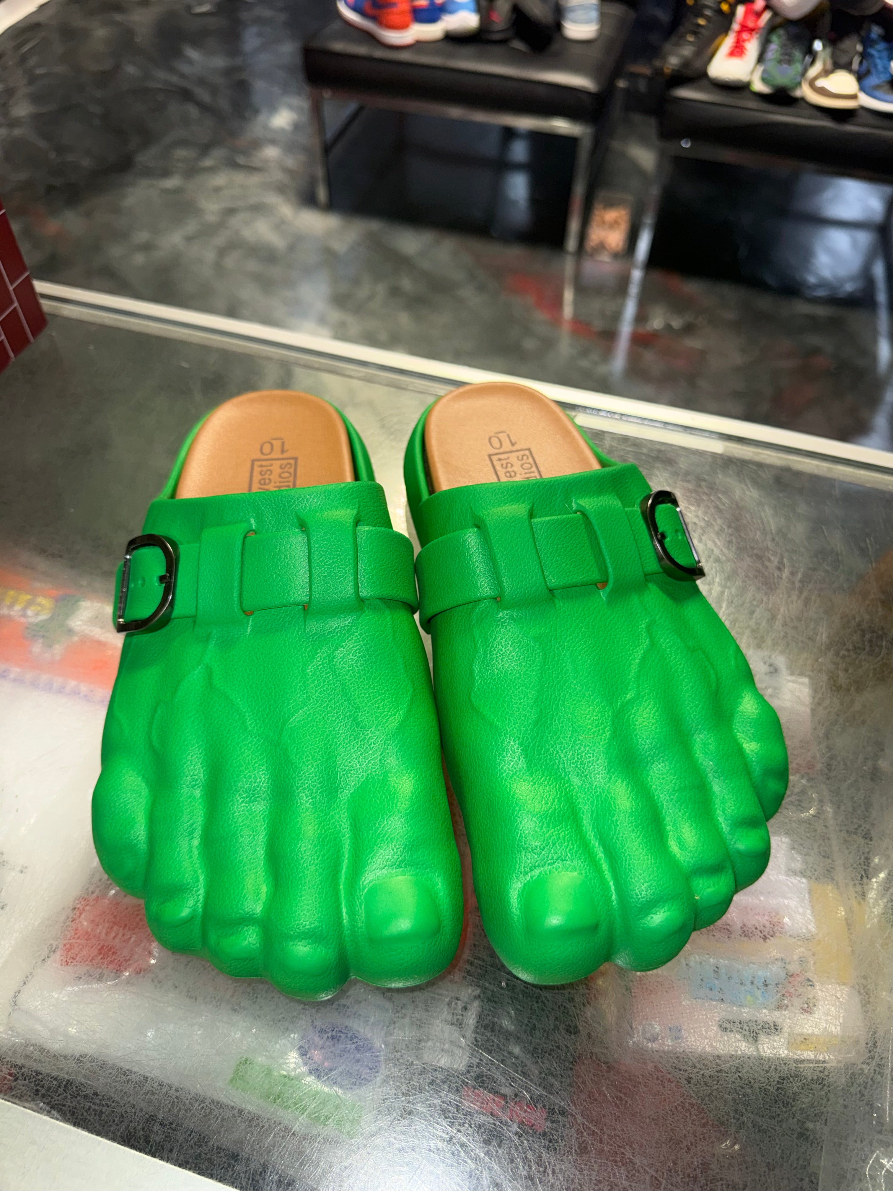 Size 10 Bravest Studios Foot Clog "Green" Brand New