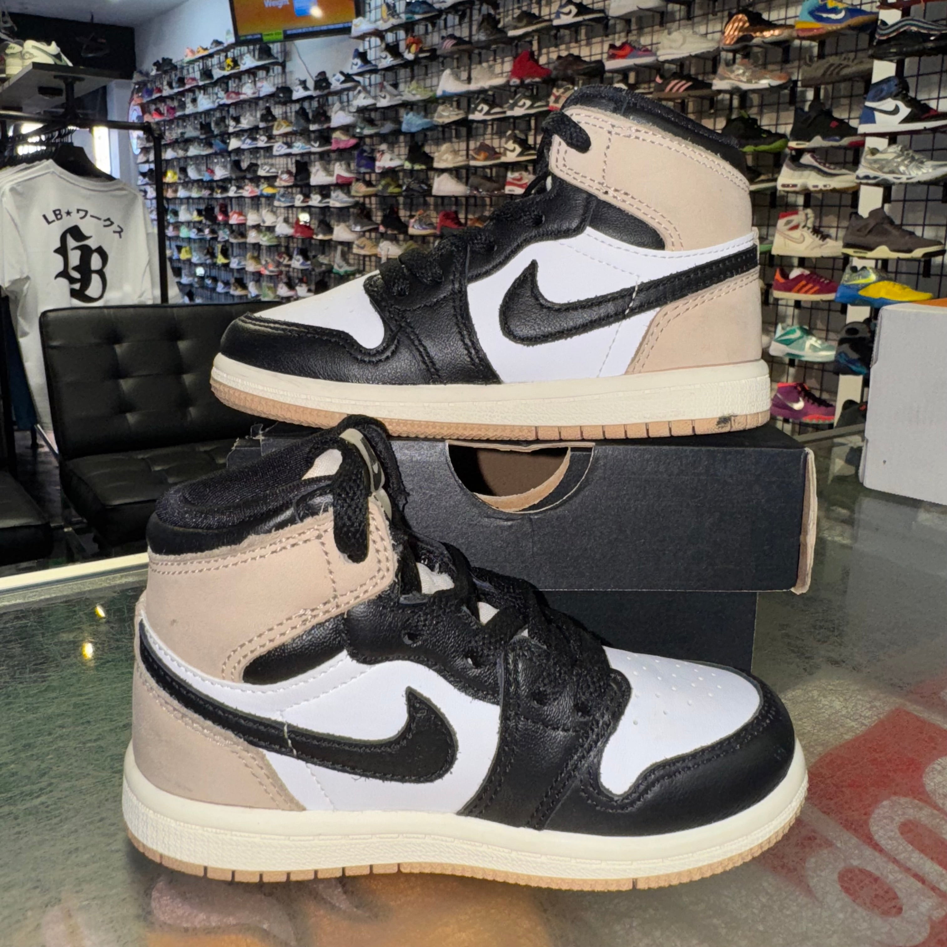 Size 8c Air Jordan 1 "Latte" (TD)