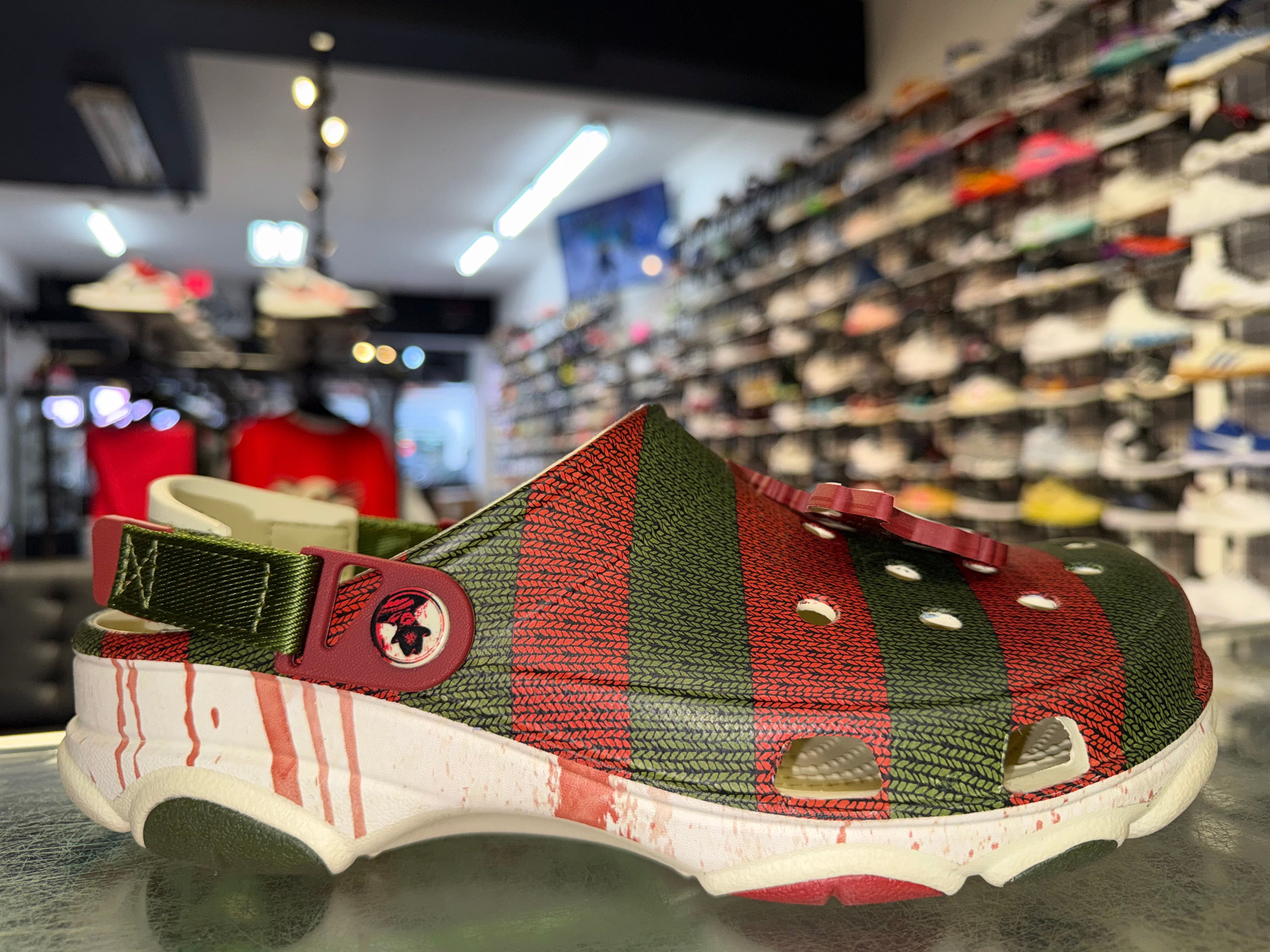 Size 8 Crocs Classic "A Nightmare on Elm Street" Brand New