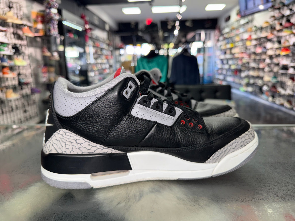 Air Jordan 3 Black Cement sneaker, pre-owned, size 9.5 – view 3