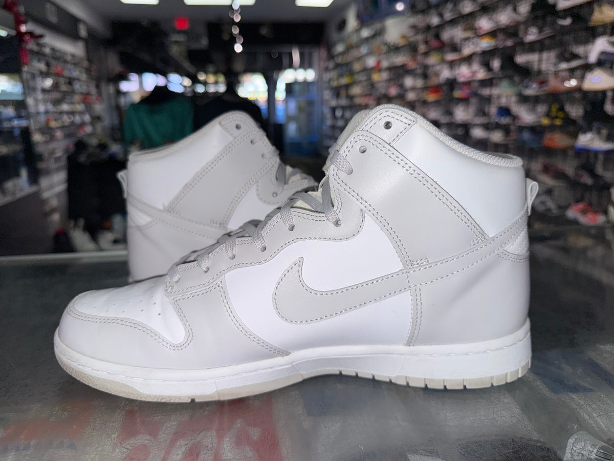 Nike Dunk High White Vast Grey sneaker, pre-owned, size 11 – view 4