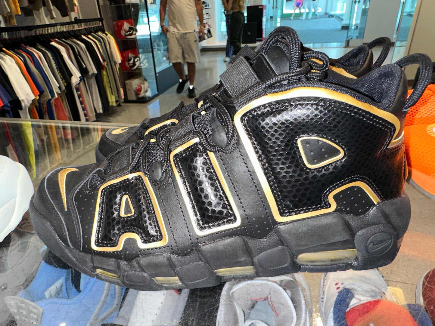 Size 10.5 Air More Uptempo 96 “France” (Mall)