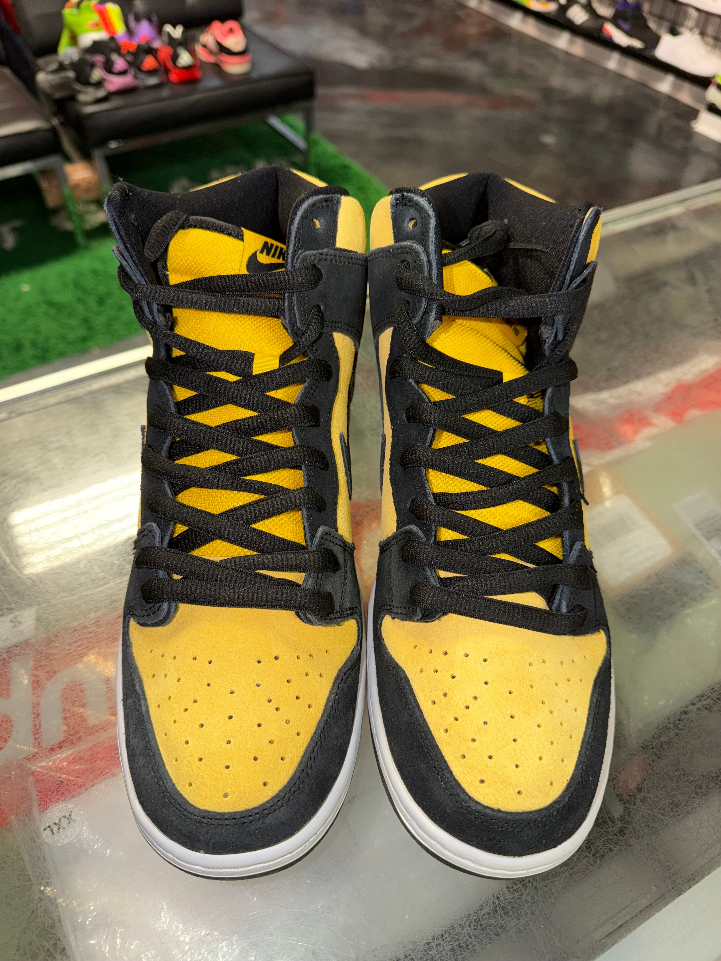 Size 11 Dunk High SB "Reverse Goldenrod" Brand New