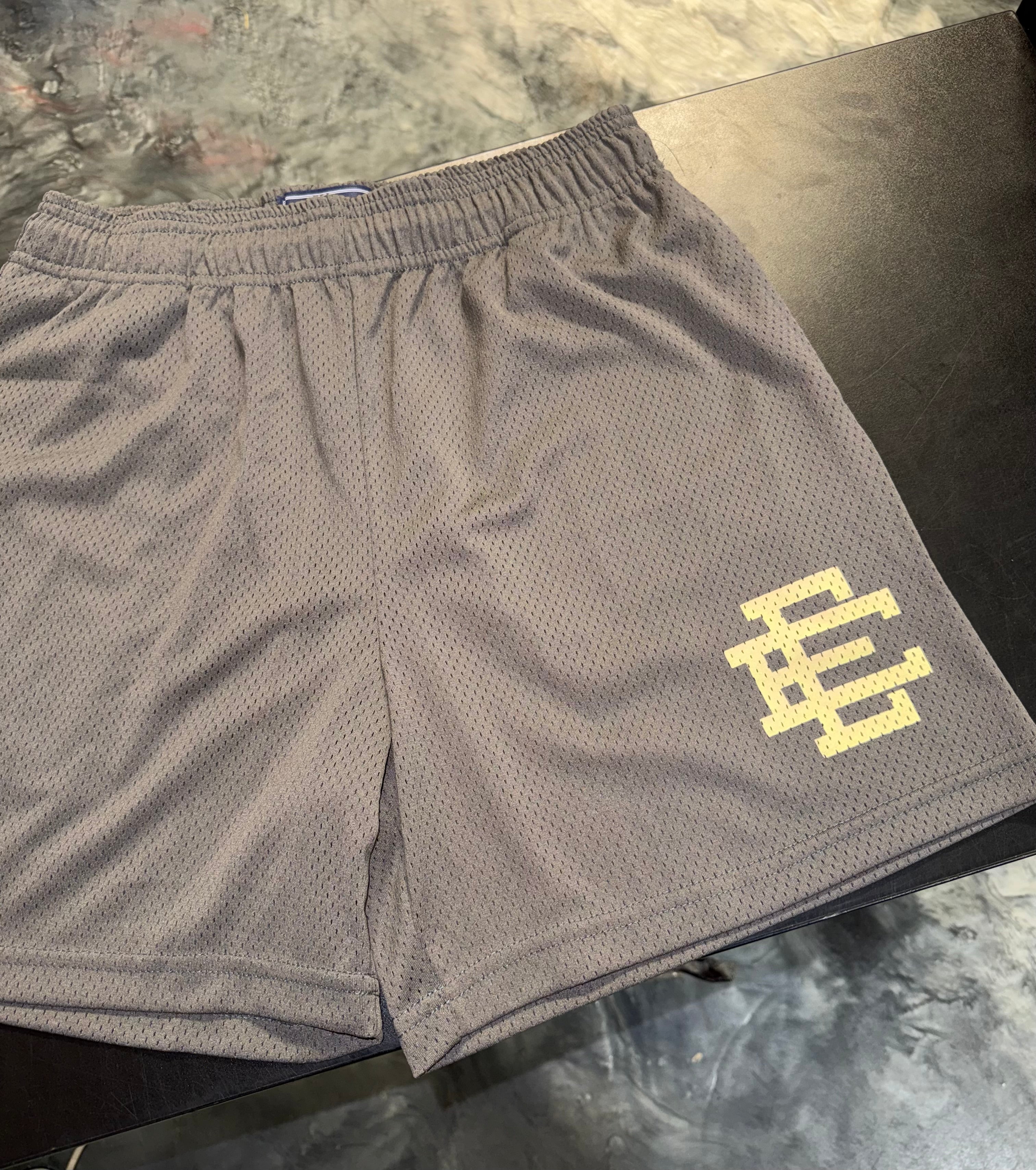 Size XL Eric Emanuel EE Shorts “Storm Grey/Cream” Brand New