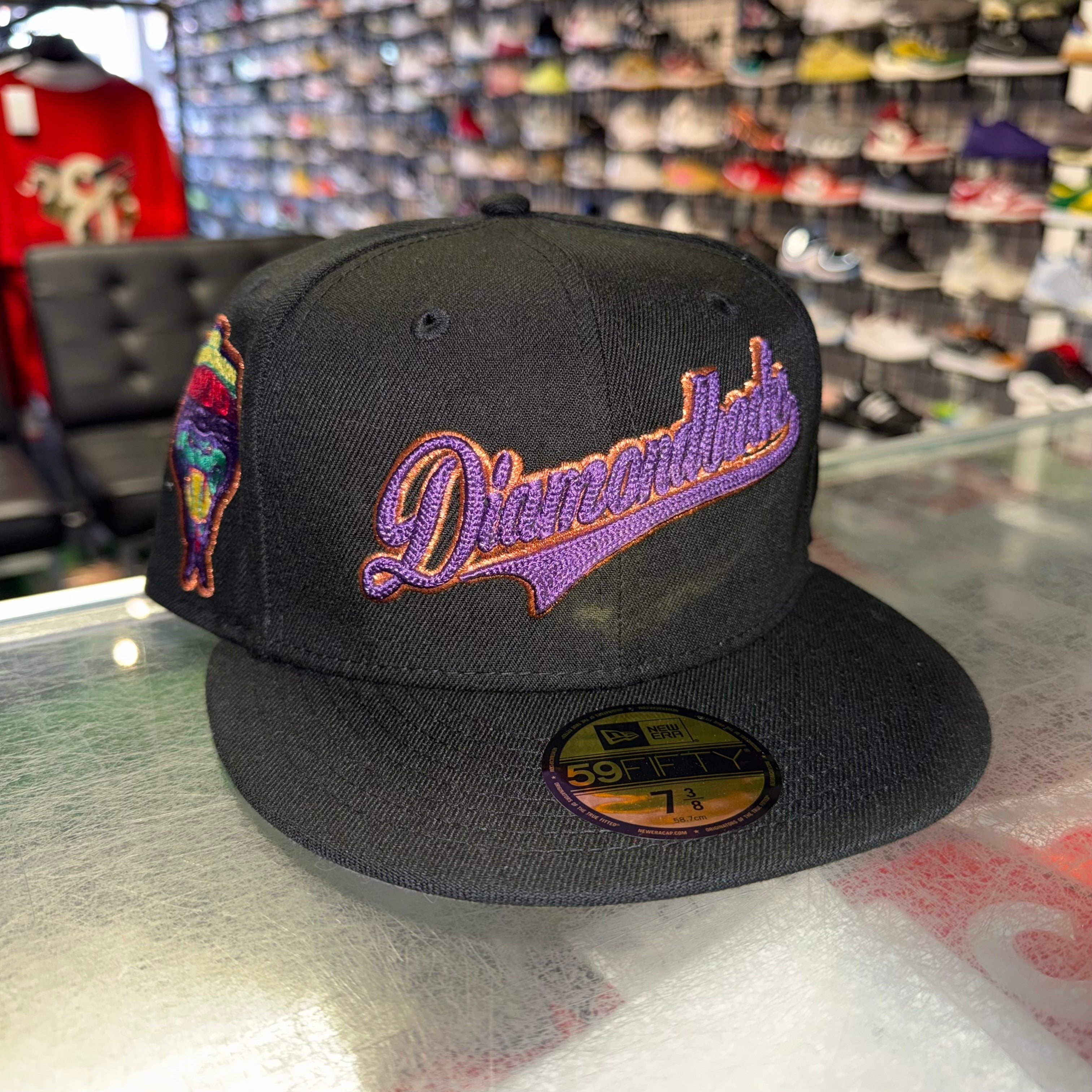 Size 7 3/8 New Era Fitted Hat “Diamondbacks ‘98 Embroidery” Brand New