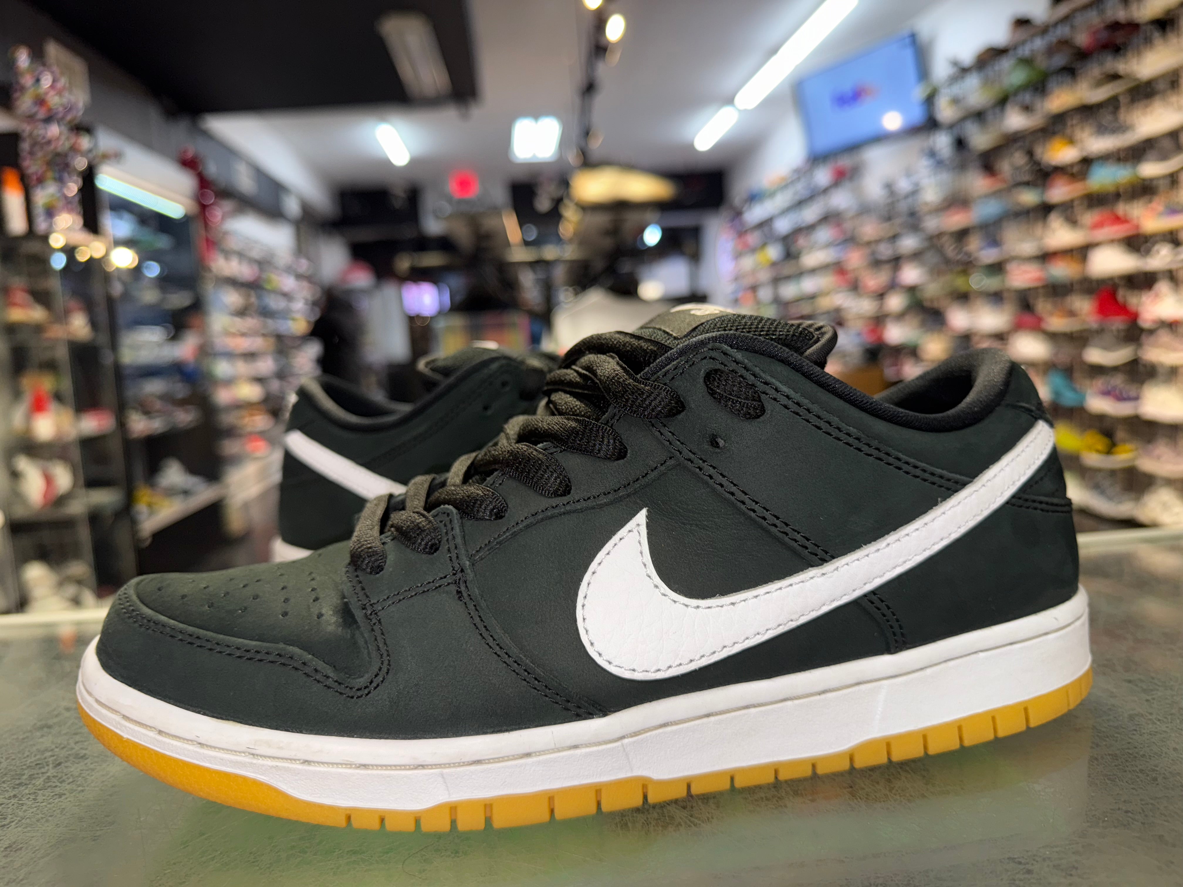 Size 9 Dunk Low SB "Black Gum"