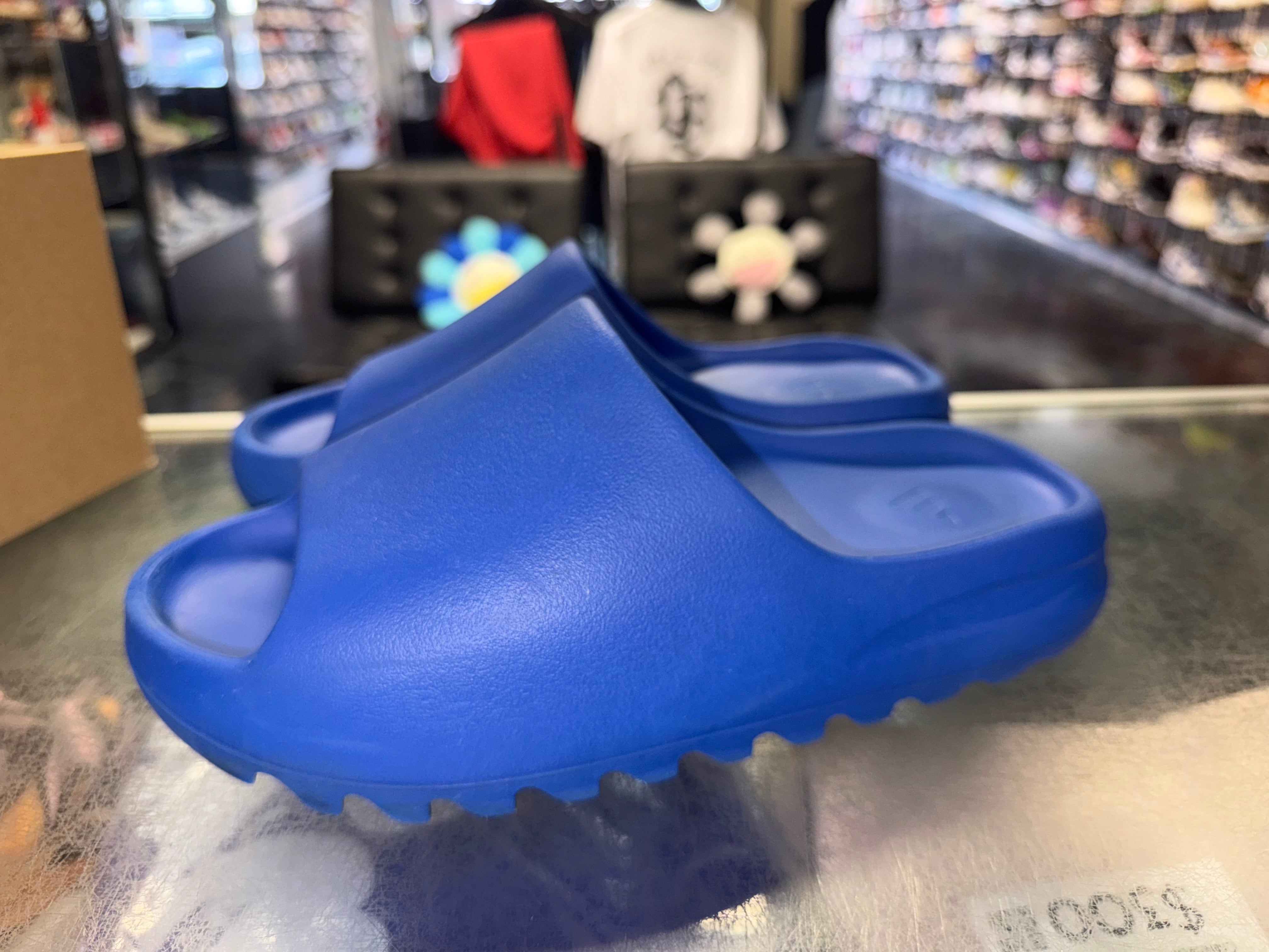 Size 8 Yeezy Slide "Azure"