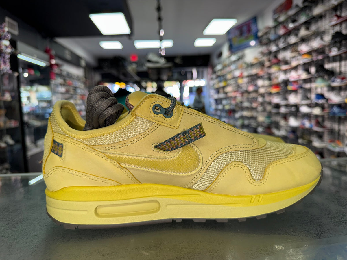 Nike Air Max 1 Travis Scott Cactus Jack Saturn Gold sneaker, pre-owned, size 10 – view 3