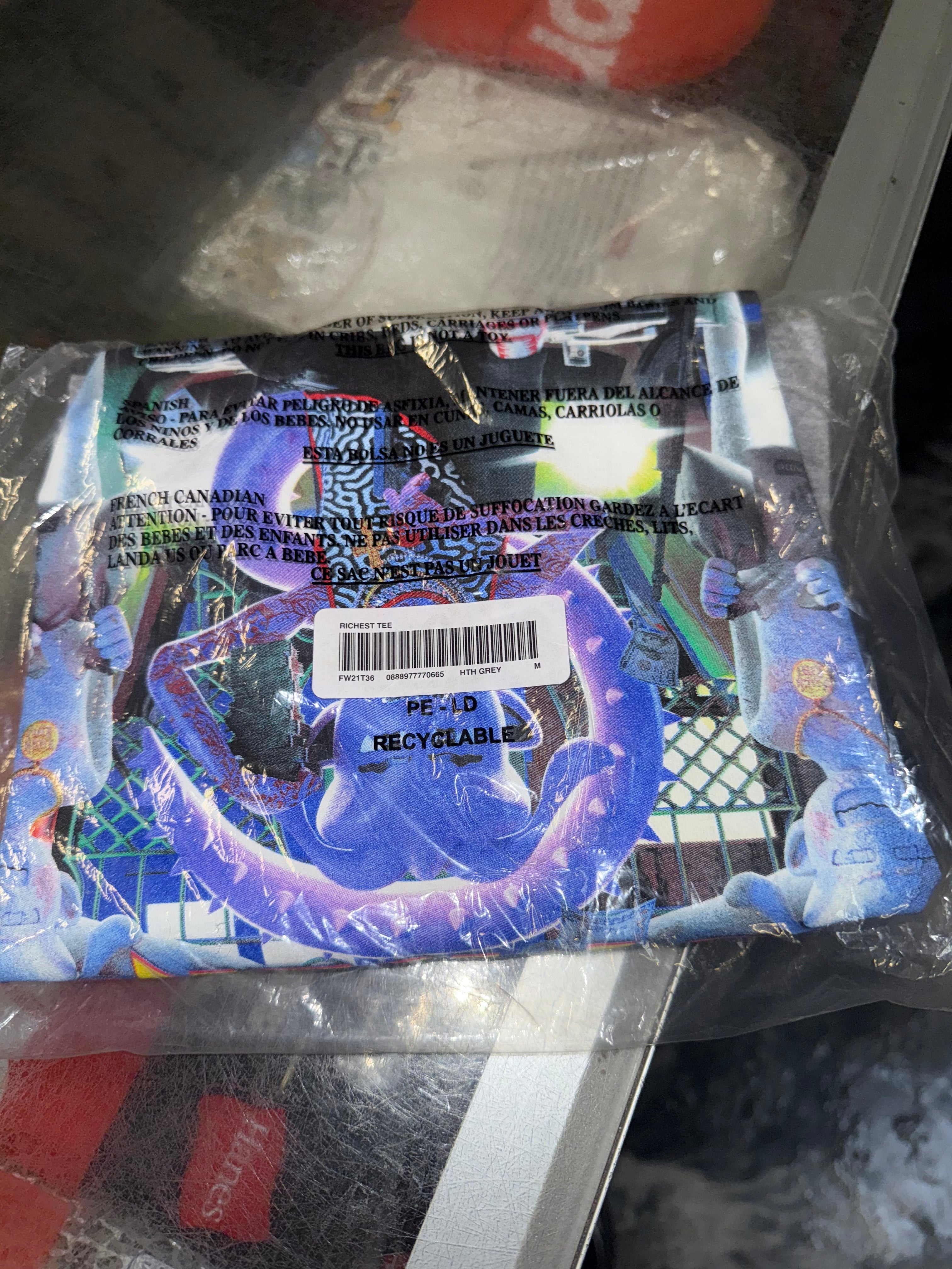 Size M Supreme Richest Tee “Grey” Brand New