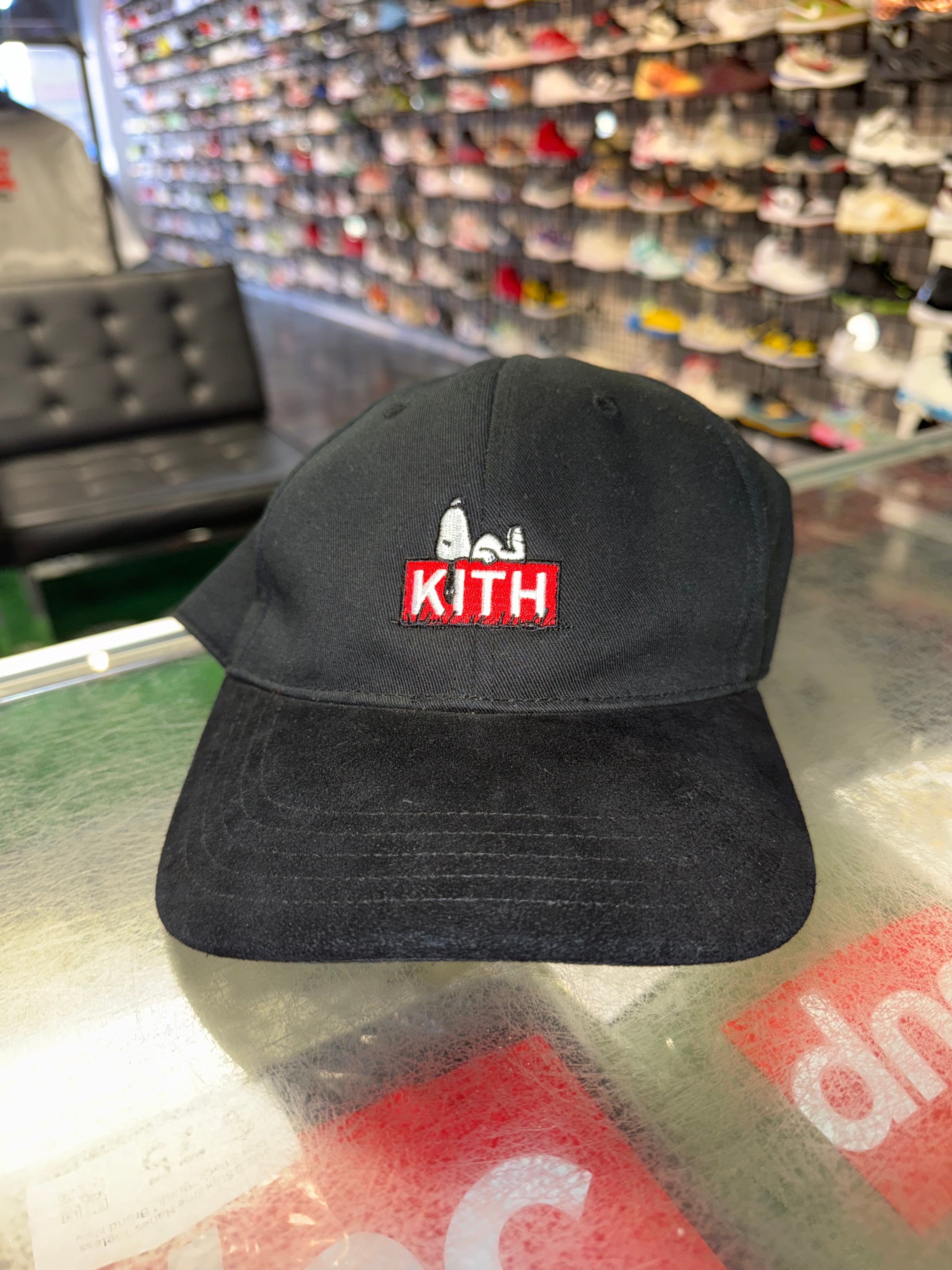 Size OS Kith x Peanuts Adjustable Hat “Black”