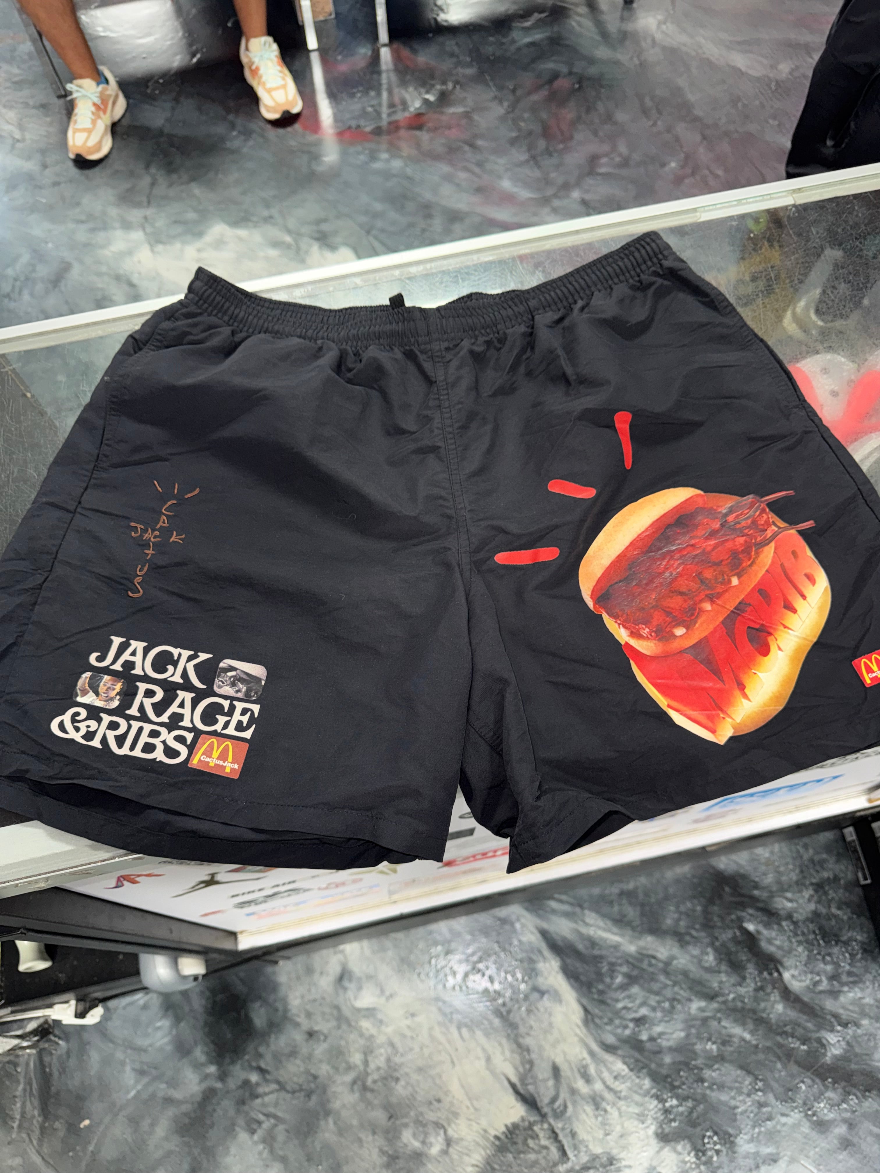 Size L Travis Scott Cactus Jack x McDonald’s Shorts “McRib”