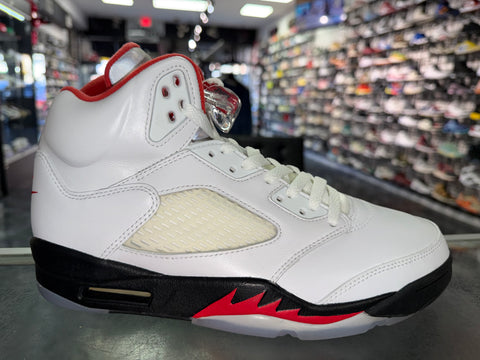 Size 9 Air Jordan 5 "Fire Red" 2020 Brand New