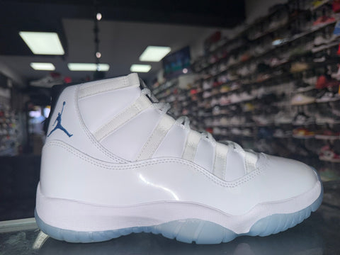 Size 9 Air Jordan 11 “Legend Blue”