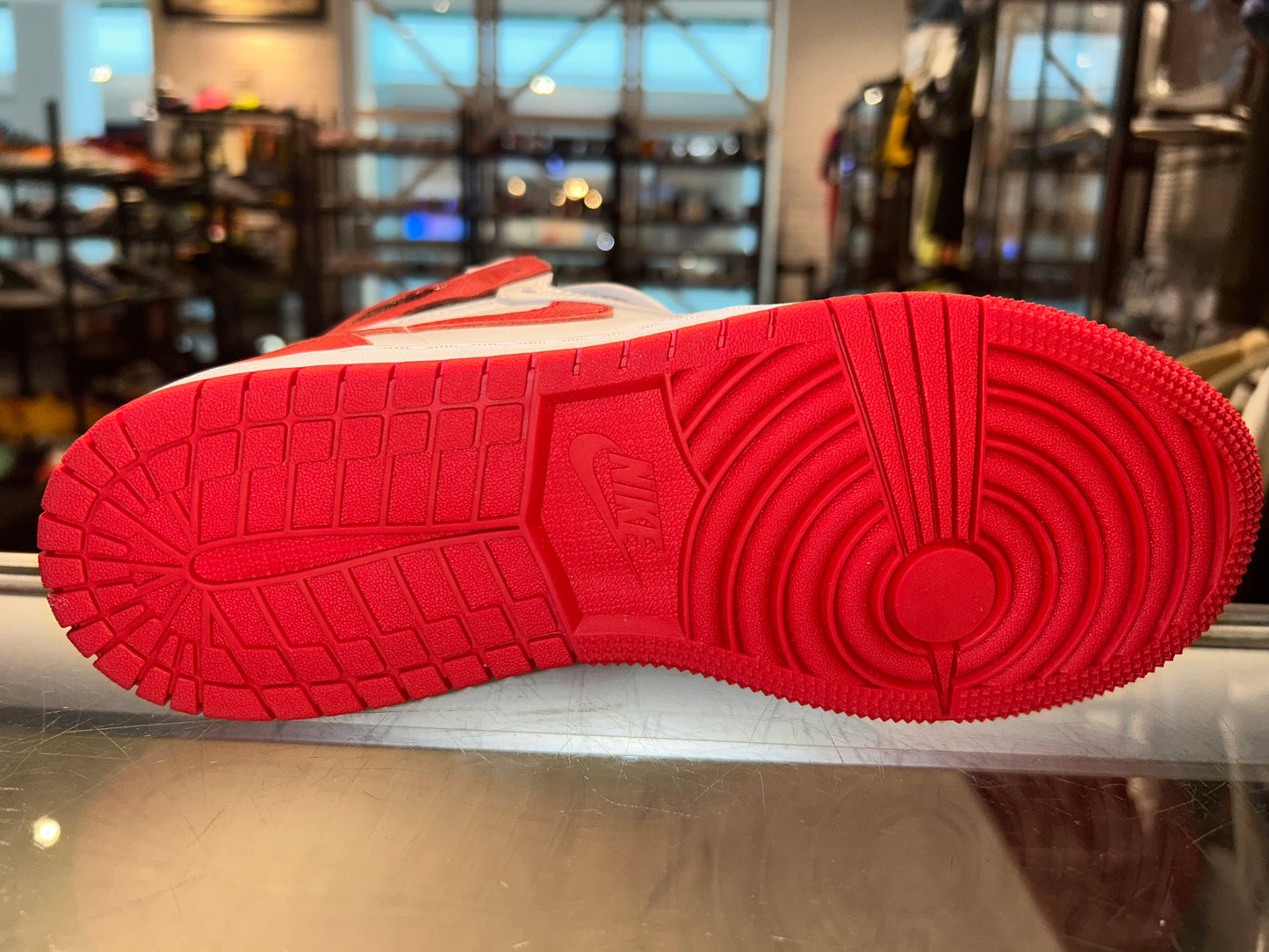 Size 6.5y Air Jordan 1 “Heritage” Brand New (Mall)