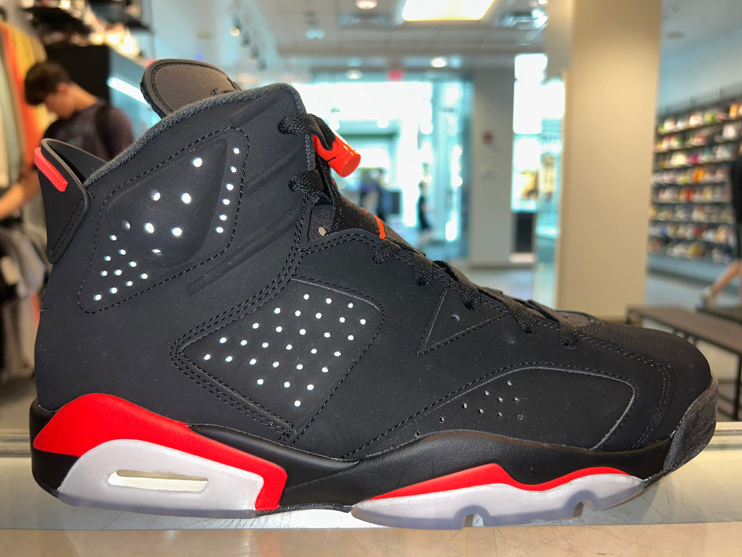 Size 11 Air Jordan 6 “Black Infrared” Brand New (Mall)
