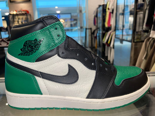 Size 9 Air Jordan 1 “Pine Green” Brand New (Mall)