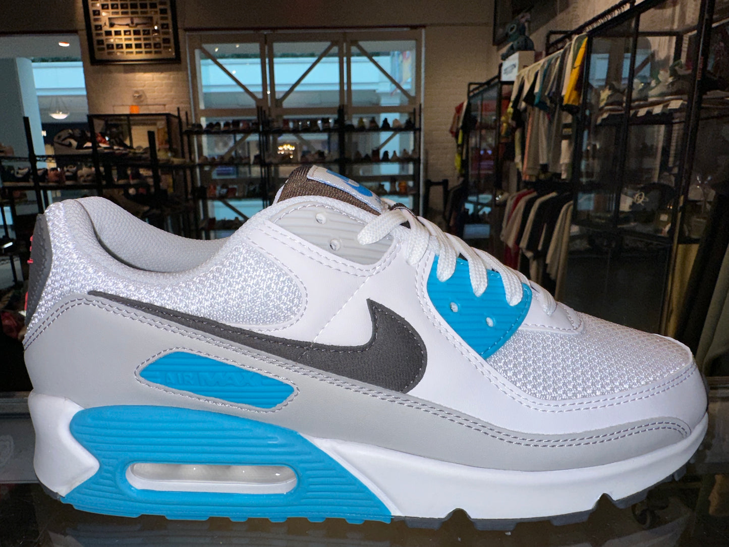 Size 9 Air Max 90 “Chlorine Blue” Brand New (Mall)
