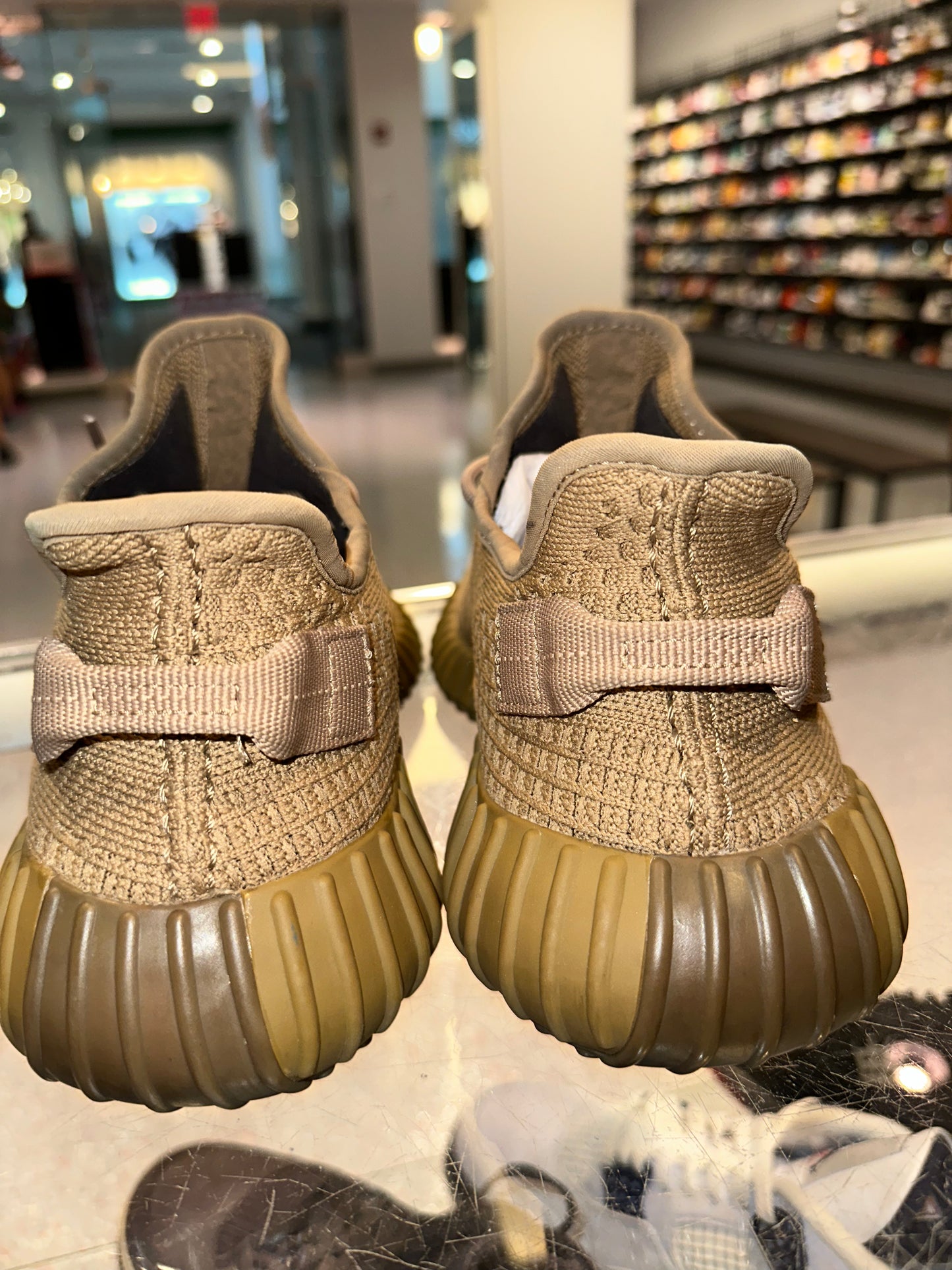 Size 9.5 Adidas Yeezy Boost 350 V2 “Earth” (Mall)