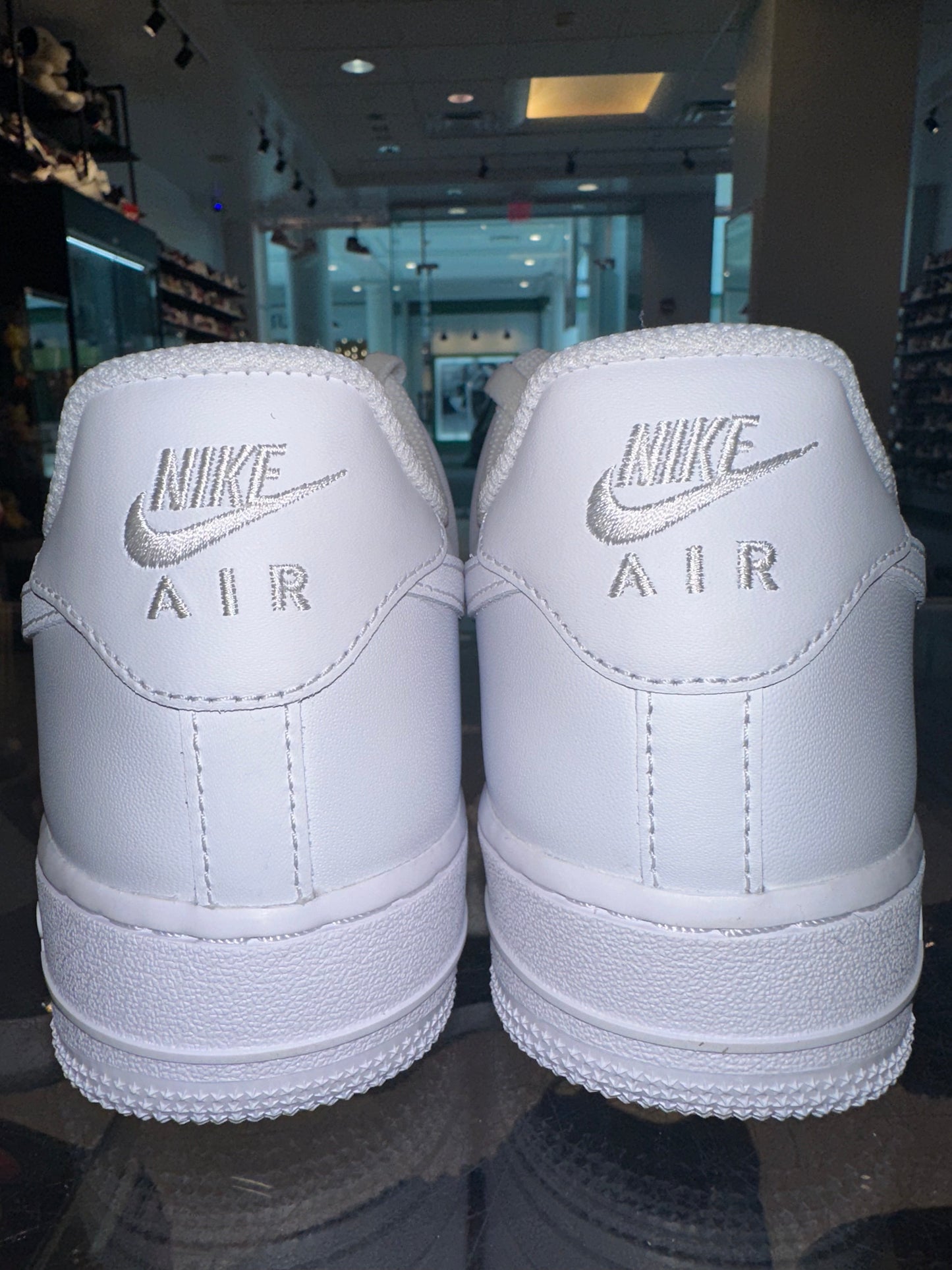 Size 8.5 Air Force 1 Low “White” Brand New (Mall)