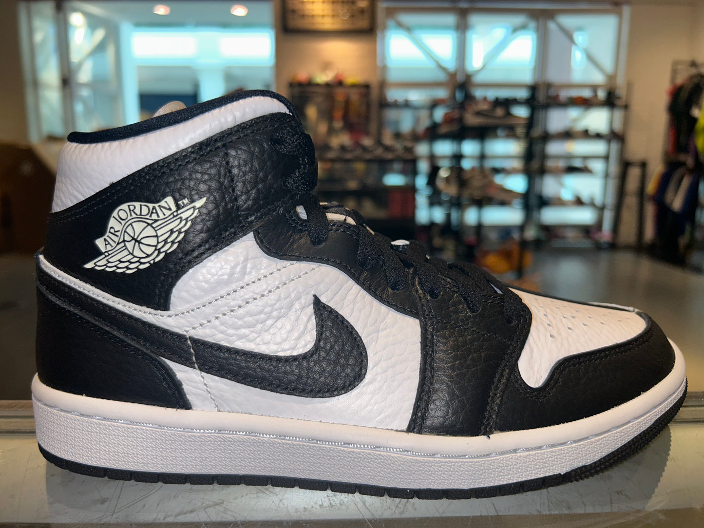 Size 6.5 (8W) Air Jordan 1 Mid “Black White” Brand New (Mall)