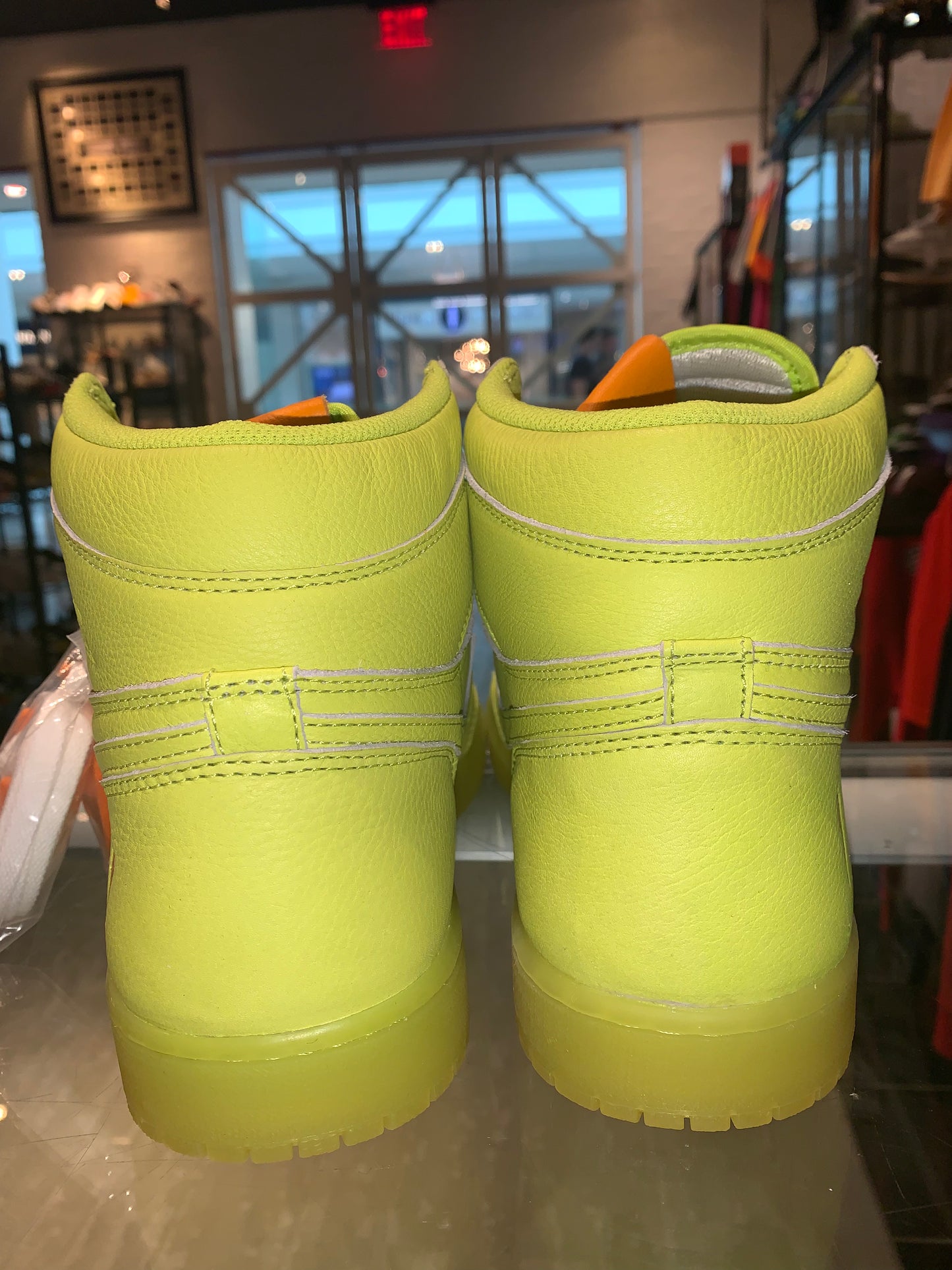Size 11 Air Jordan 1 Gatorade “Cyber” Brand New (Mall)