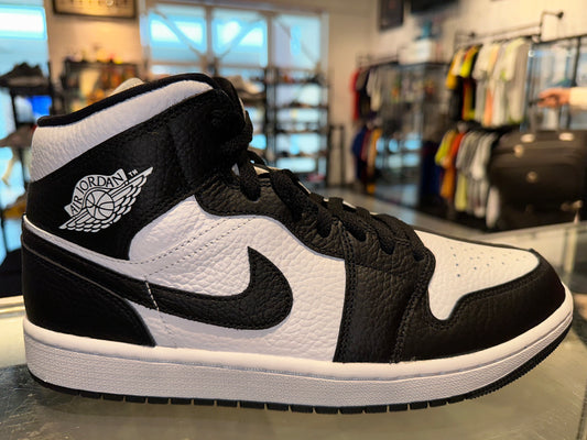 Size 10.5 (12W) Air Jordan 1 Mid “Split Black White” Brand New (Mall)