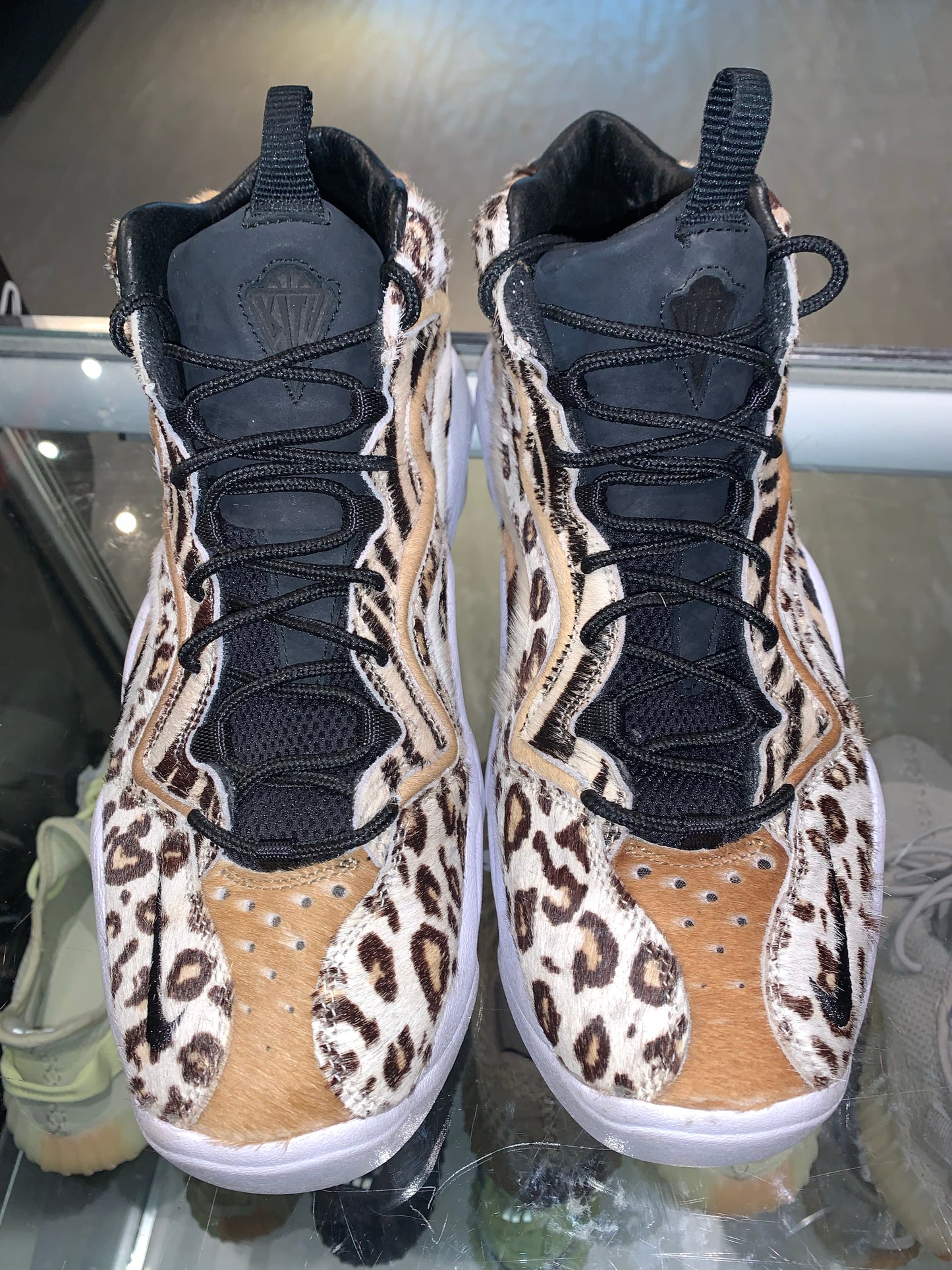 Size 11.5 Air Pippen 1 Kith “Animal Print” (Mall)