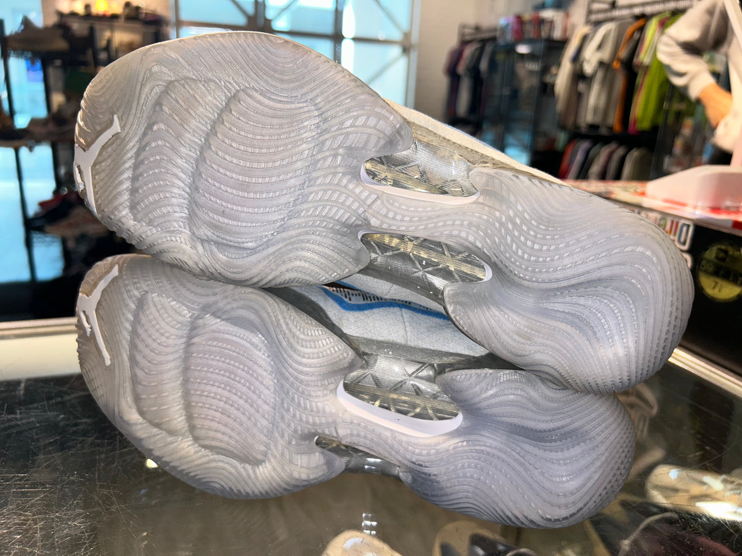 Size 9.5 Air Jordan 29 “Pantone” Brand New (Mall)
