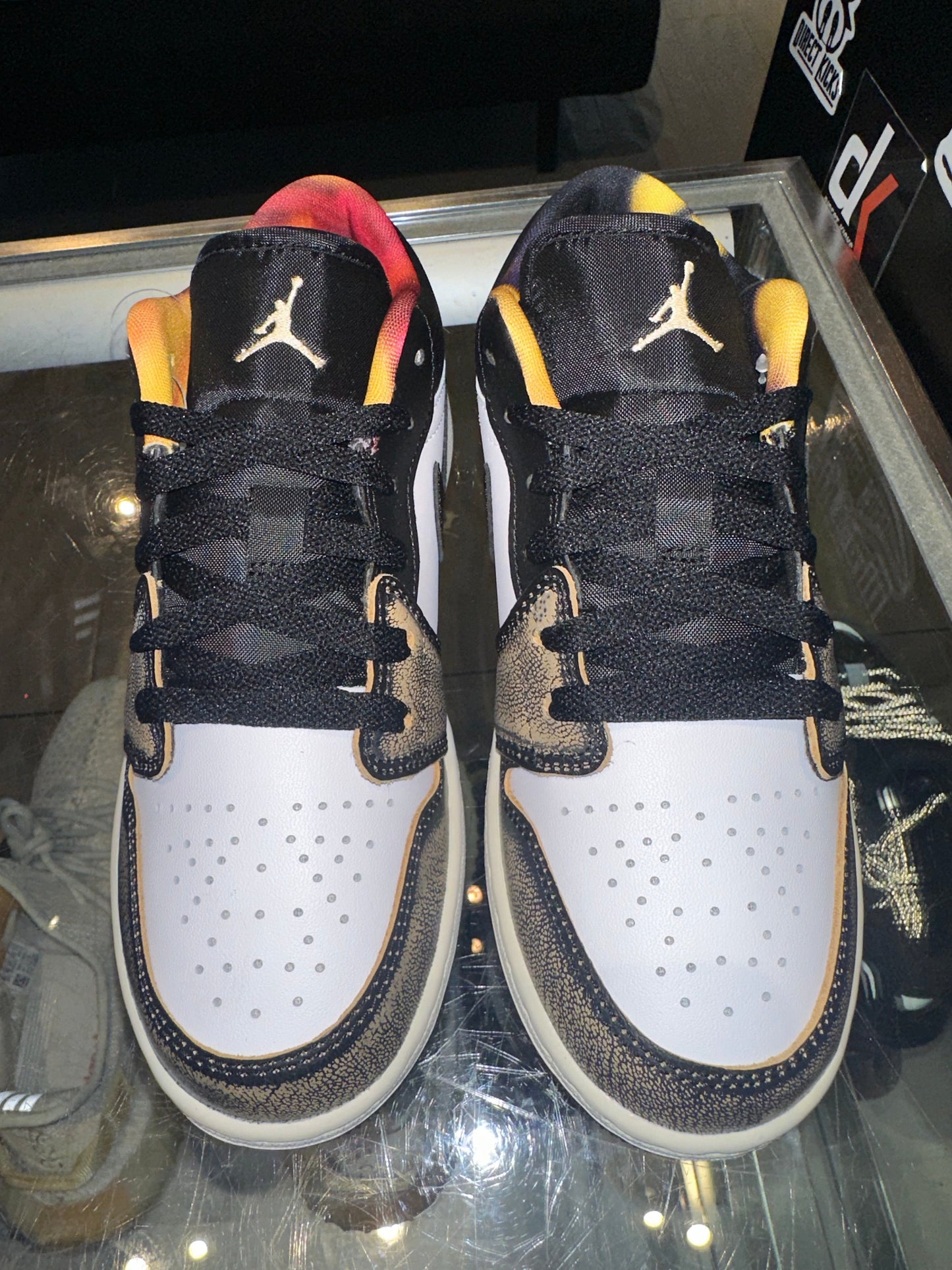 Size 4.5Y Air Jordan 1 Low “Wear Away Yellow” Brand New (Mall)