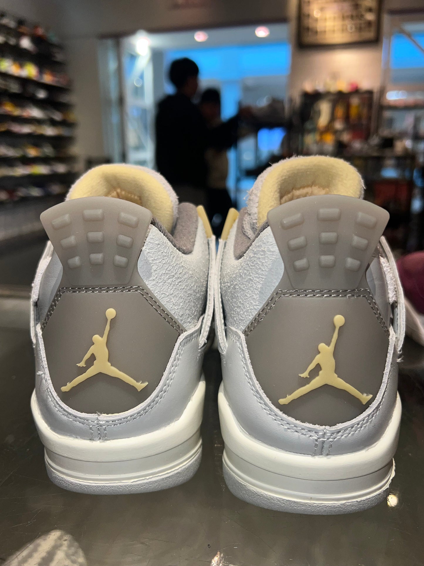Size 4Y Air Jordan 4 “Craft Photon Dust” Brand New (Mall)